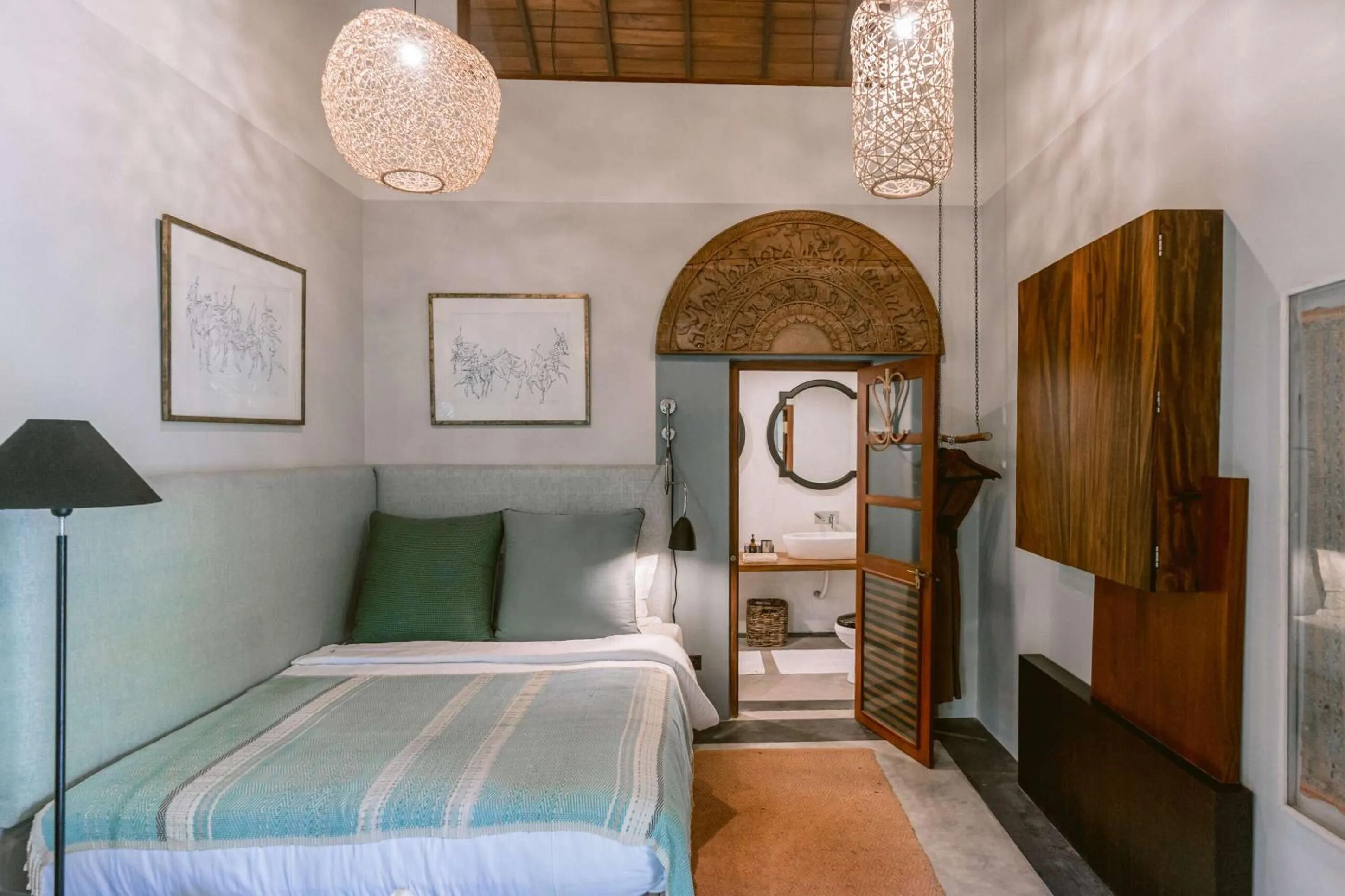 Bed in Eraeliya Villas & Gardens