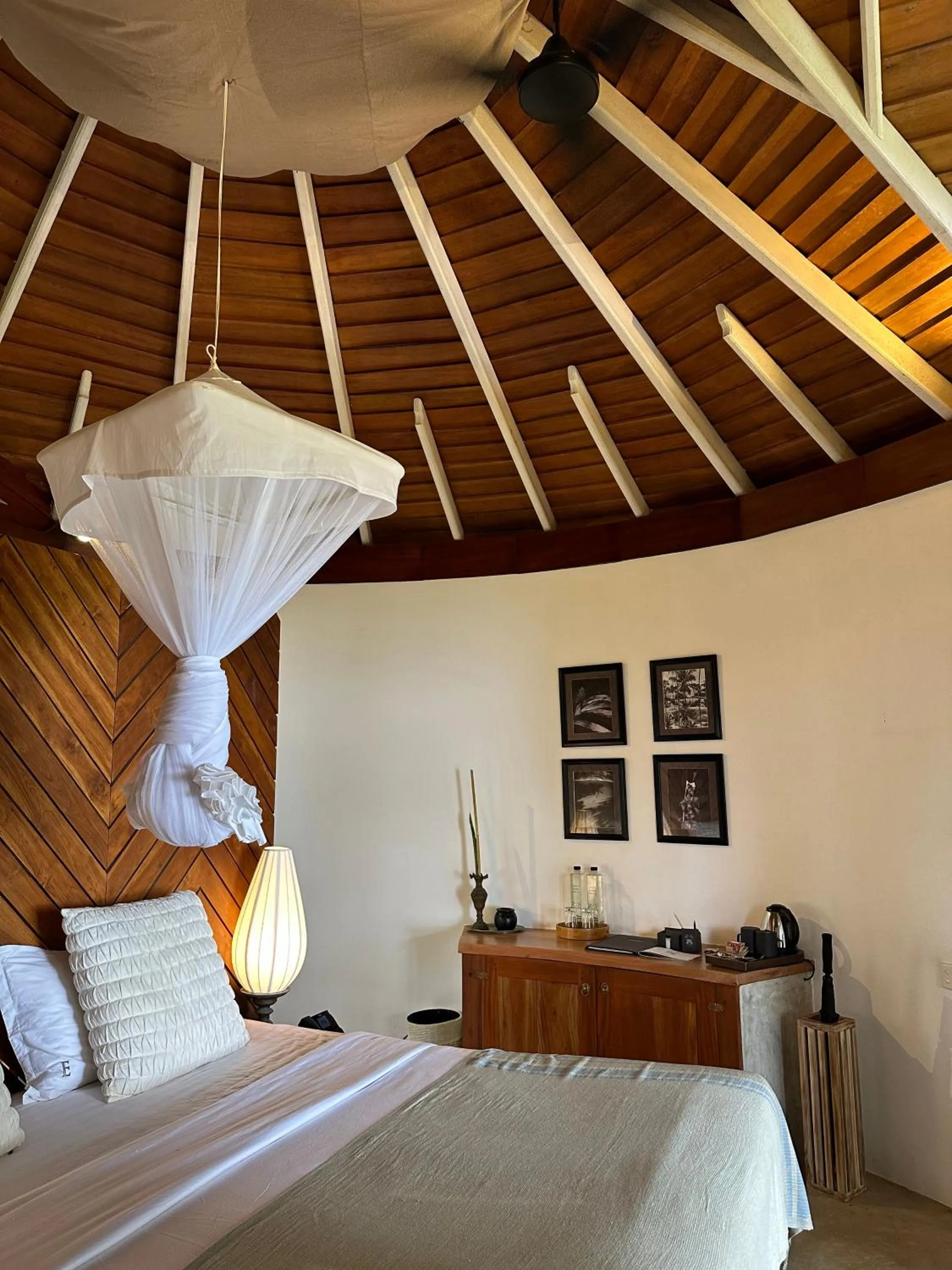 Bed in Eraeliya Villas & Gardens