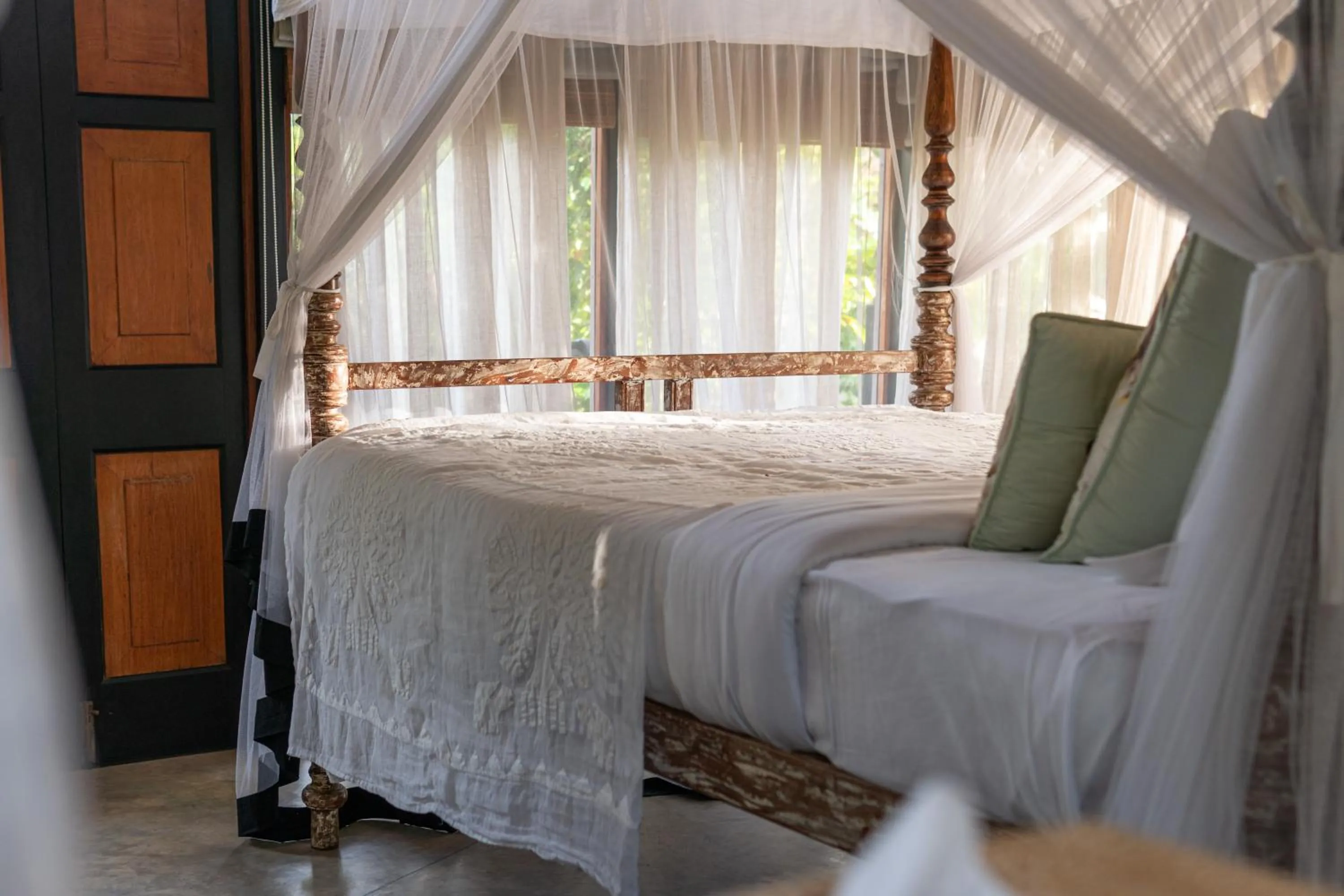 Bed in Eraeliya Villas & Gardens