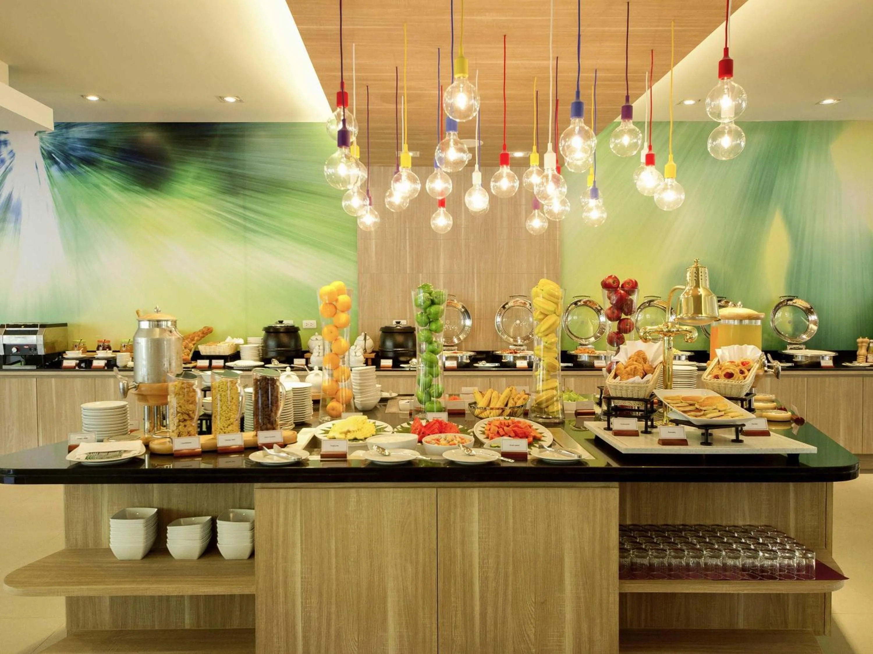 Restaurant/places to eat in ibis Styles Krabi Ao Nang