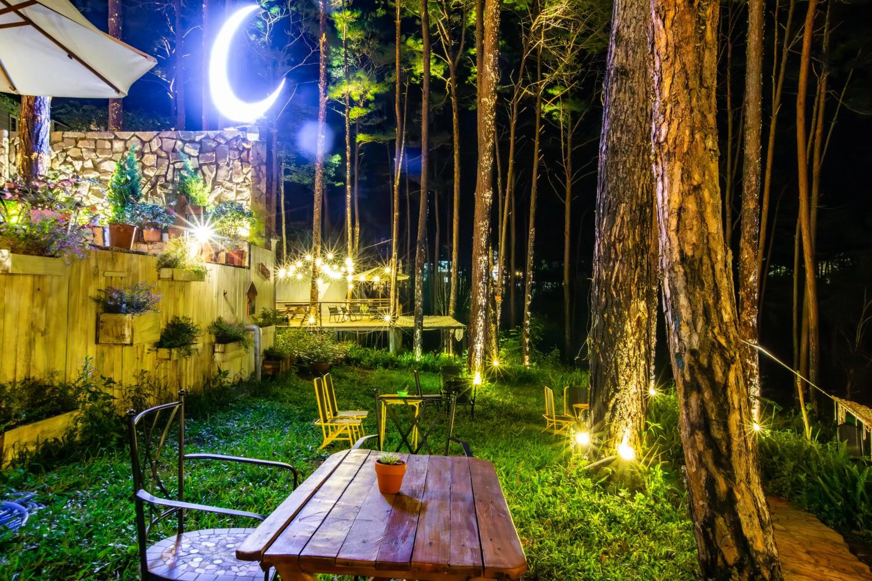 On site in De Vivre Homestay Măng Đen