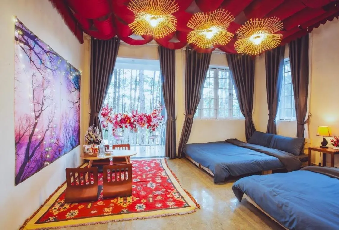 Photo of the whole room, Bed in De Vivre Homestay Măng Đen