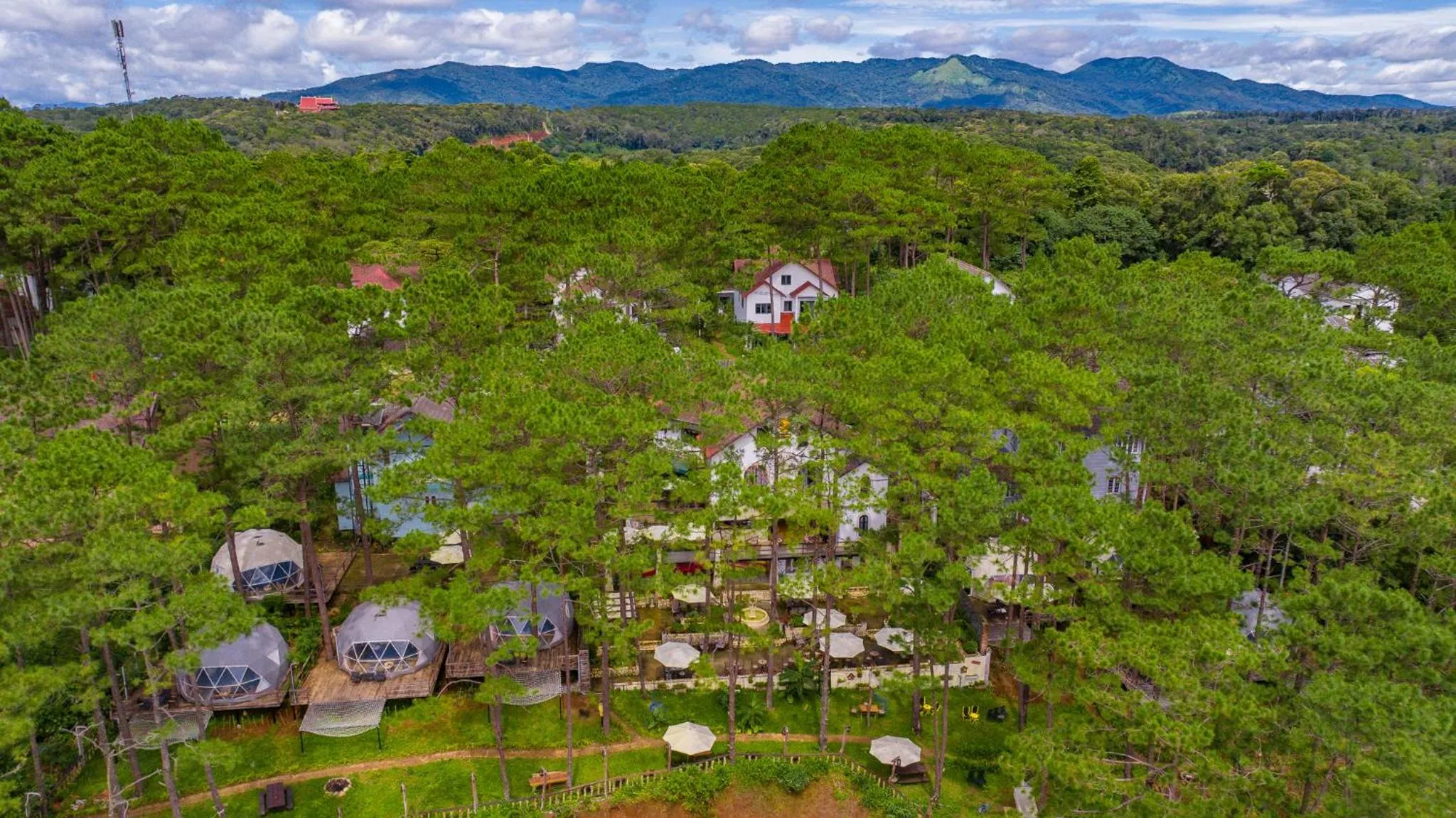 Garden in De Vivre Homestay Măng Đen