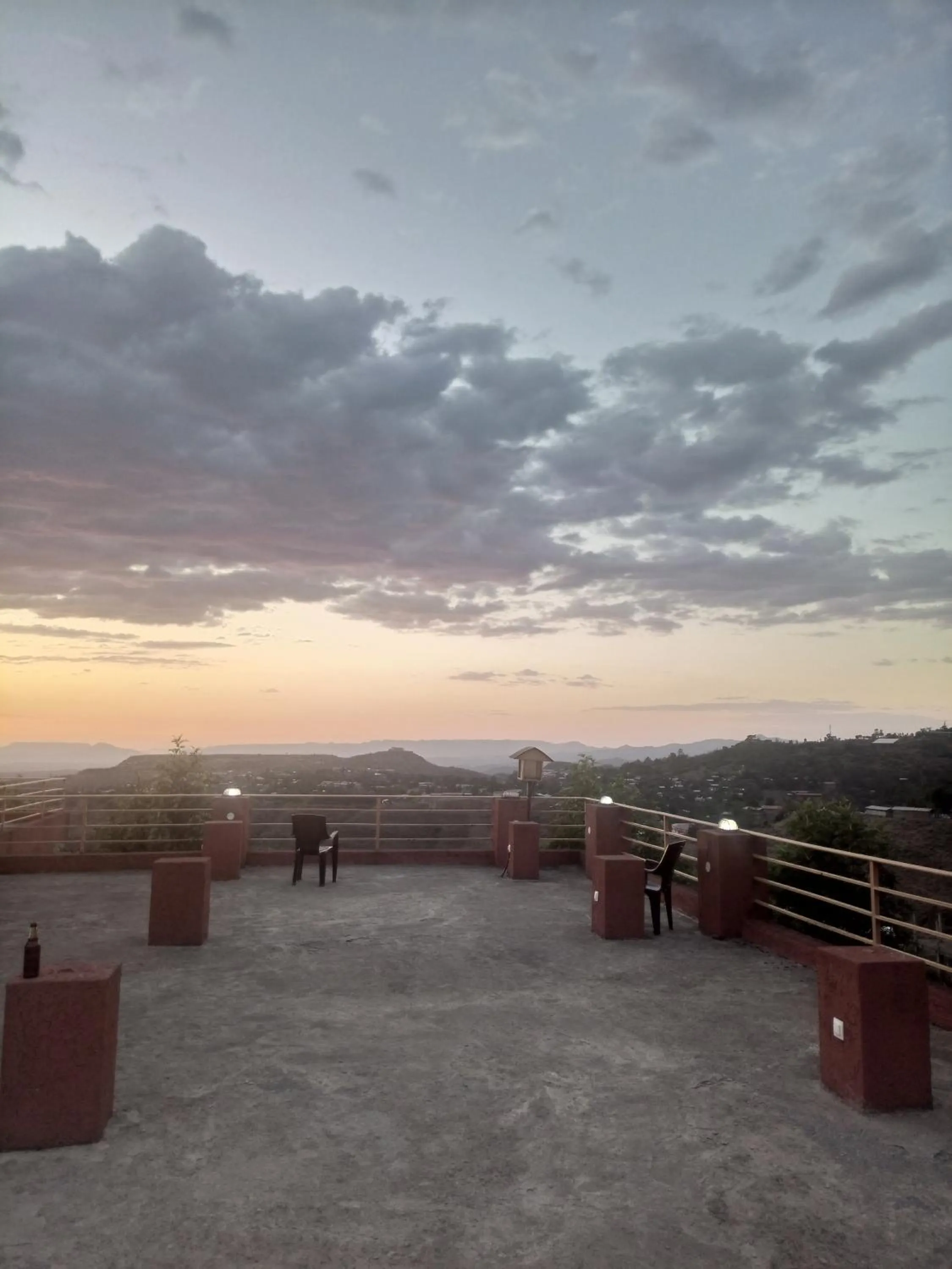 Neighbourhood in Zan-Seyoum Hotel - Lalibela