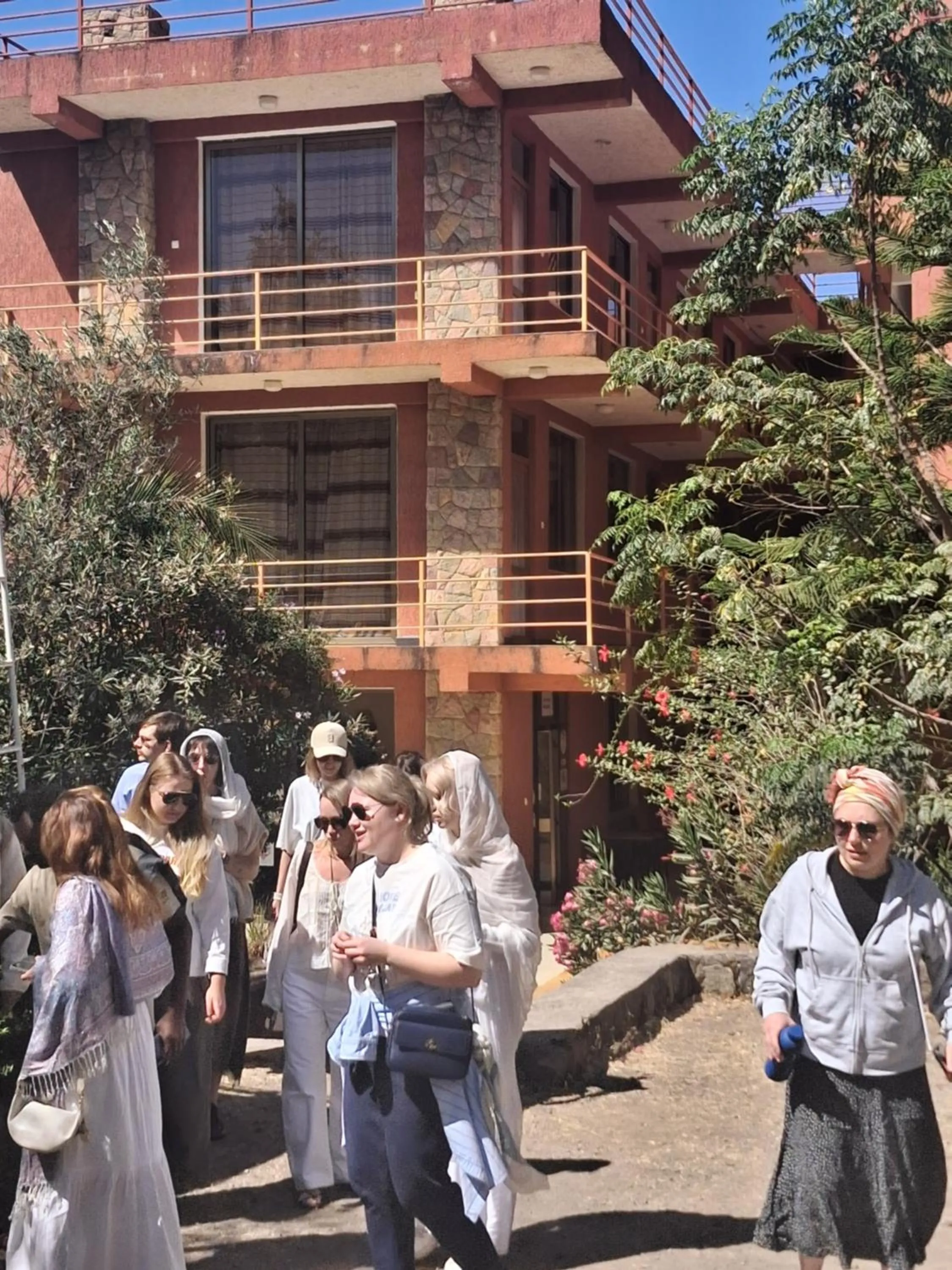 Facade/entrance in Zan-Seyoum Hotel - Lalibela