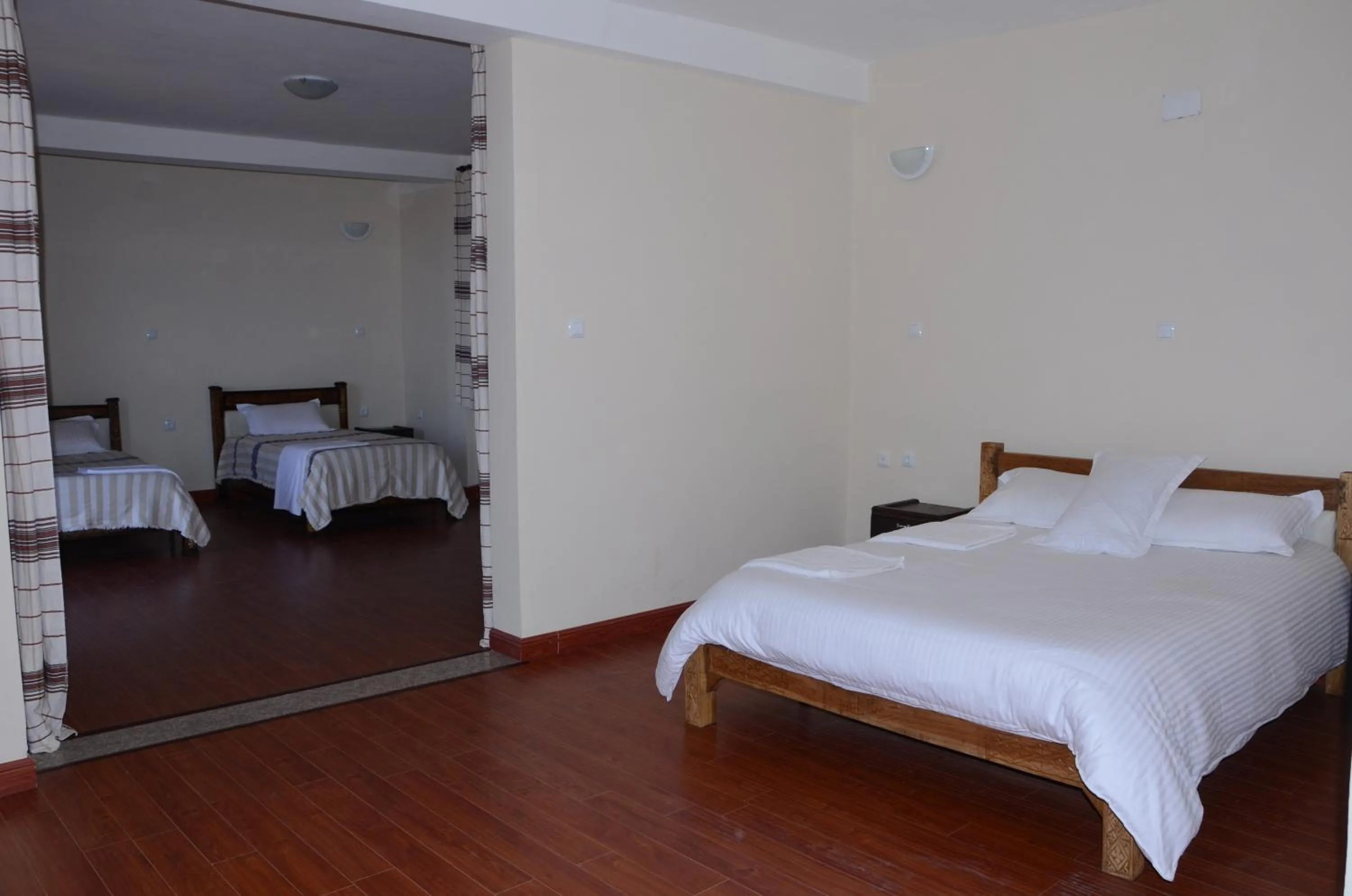 Bedroom, Bed in Zan-Seyoum Hotel - Lalibela