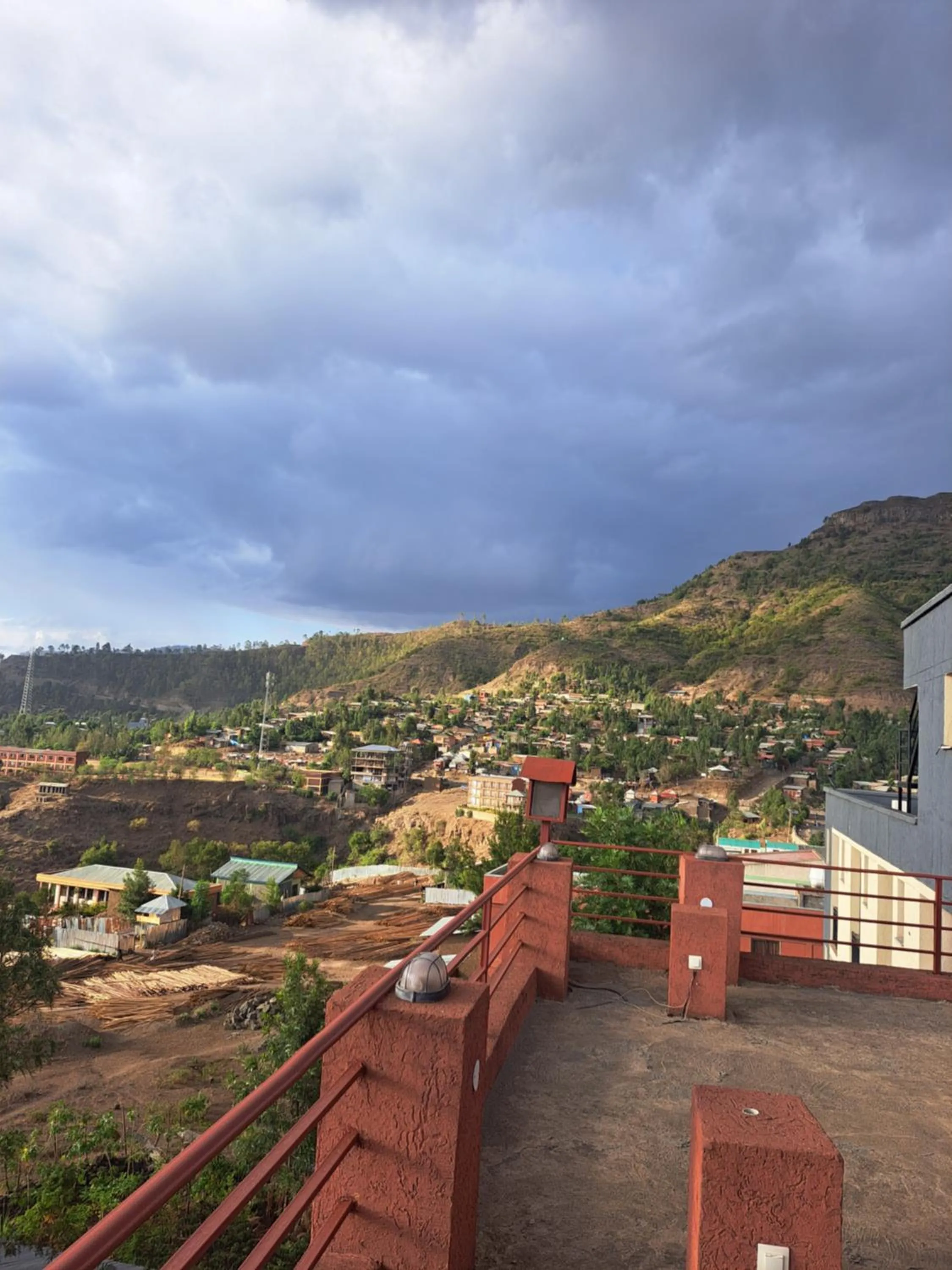 Day in Zan-Seyoum Hotel - Lalibela