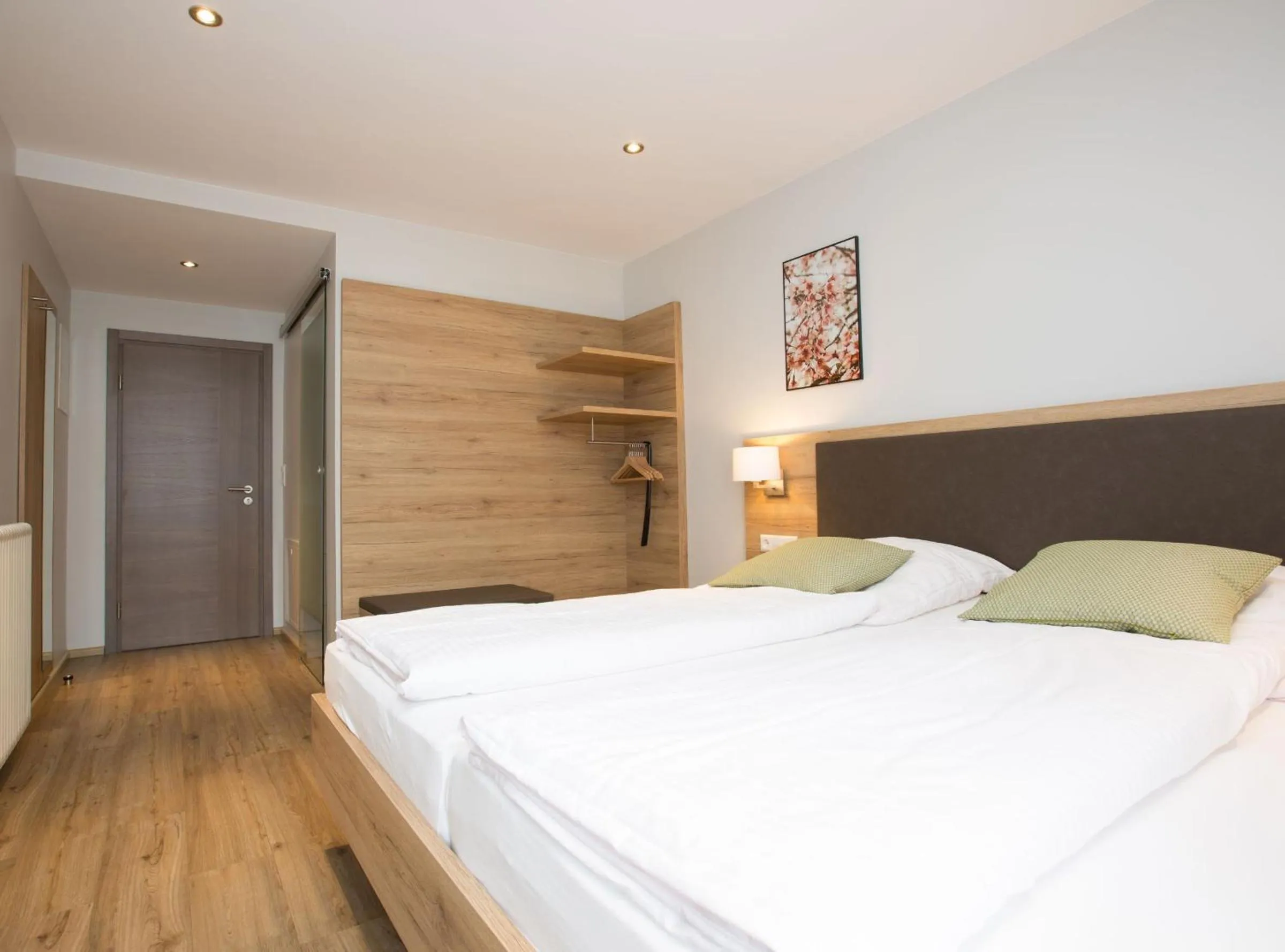 Living room, Bed in Appartements 'In Vino Veritas'