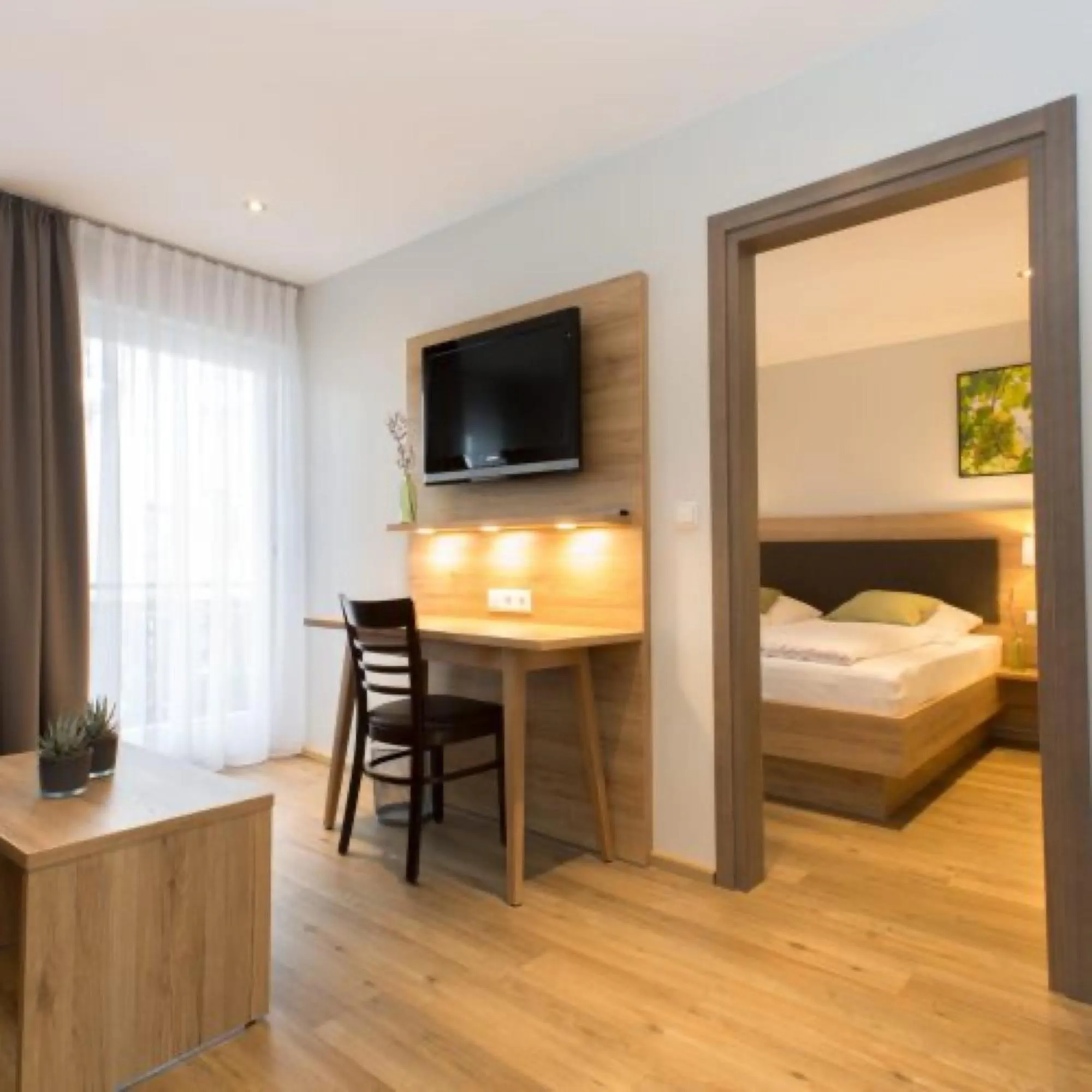 Living room, Bed in Appartements 'In Vino Veritas'