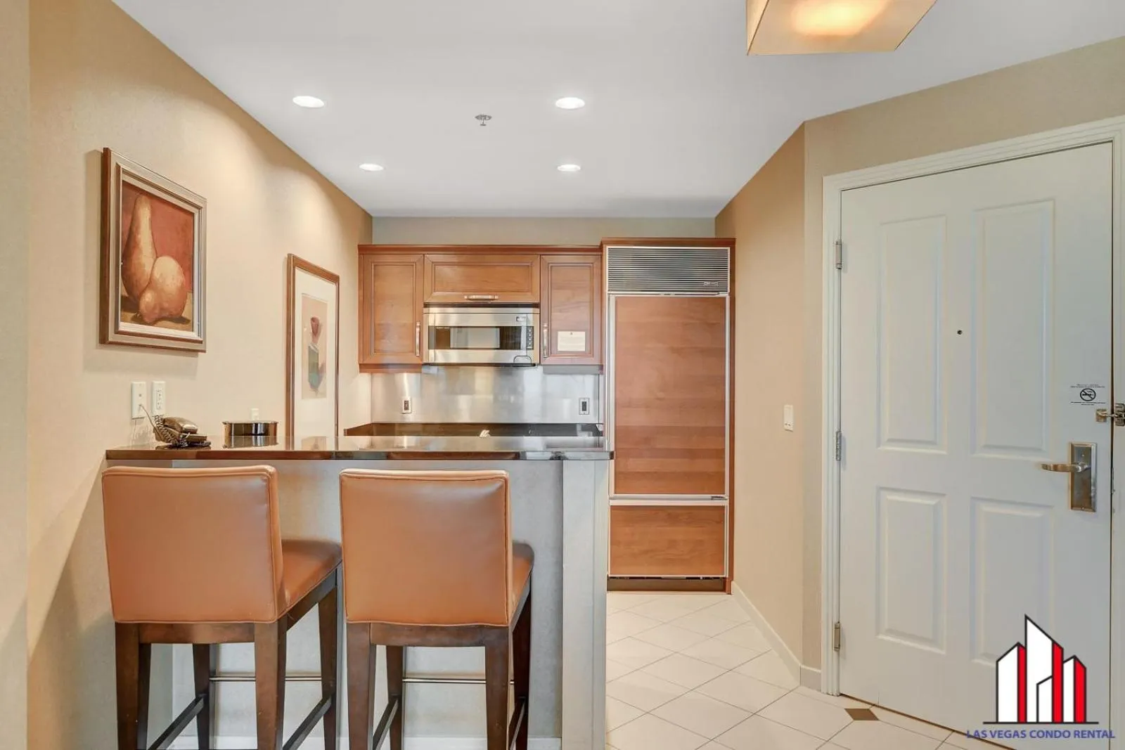 Signature 2Br3Ba F1 View Balcony Ste 34-819 and 21