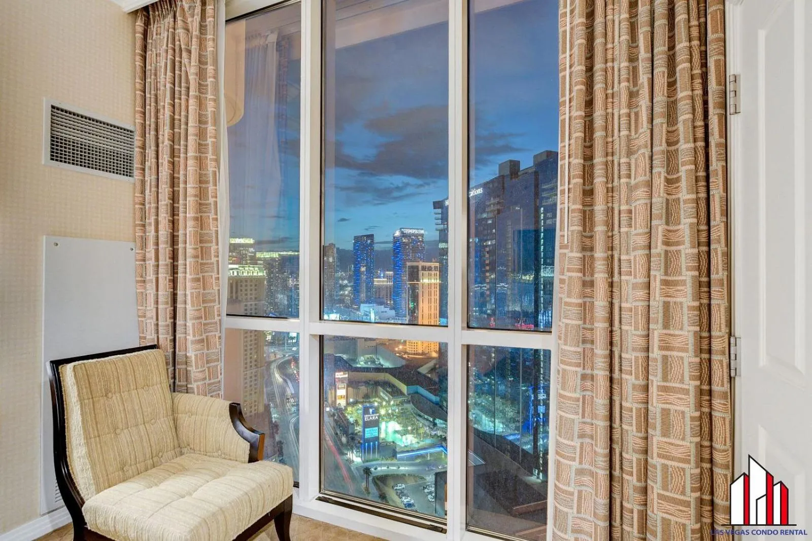 Signature 2Br3Ba F1 View Balcony Ste 34-819 and 21