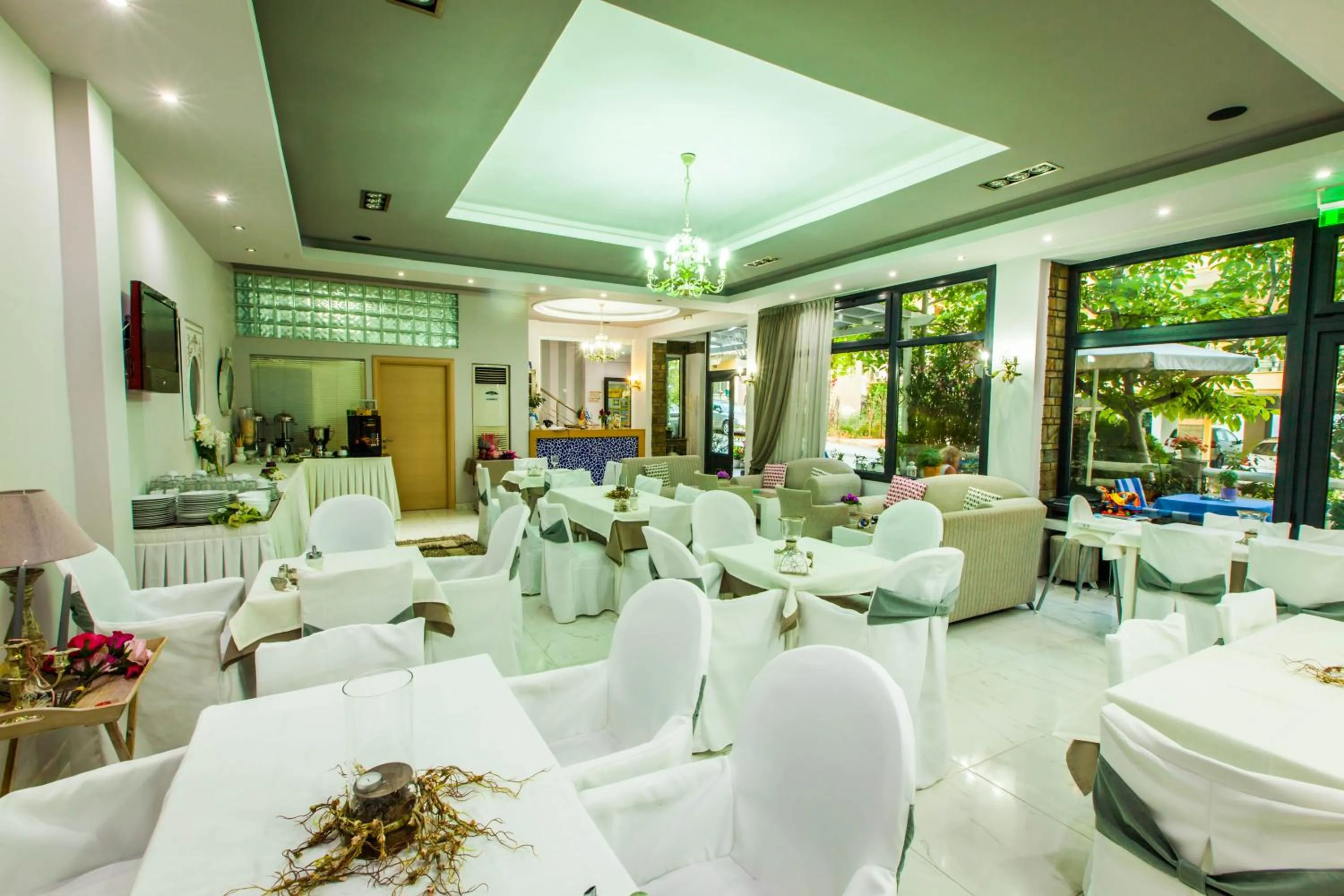 Lobby or reception in Hotel Atlantis