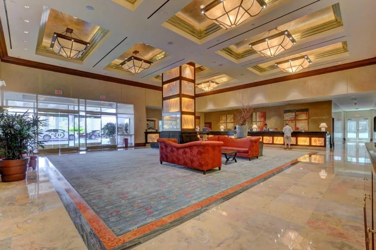 Signature 2Br3Ba F1 View Balcony Ste 21-701 and 03