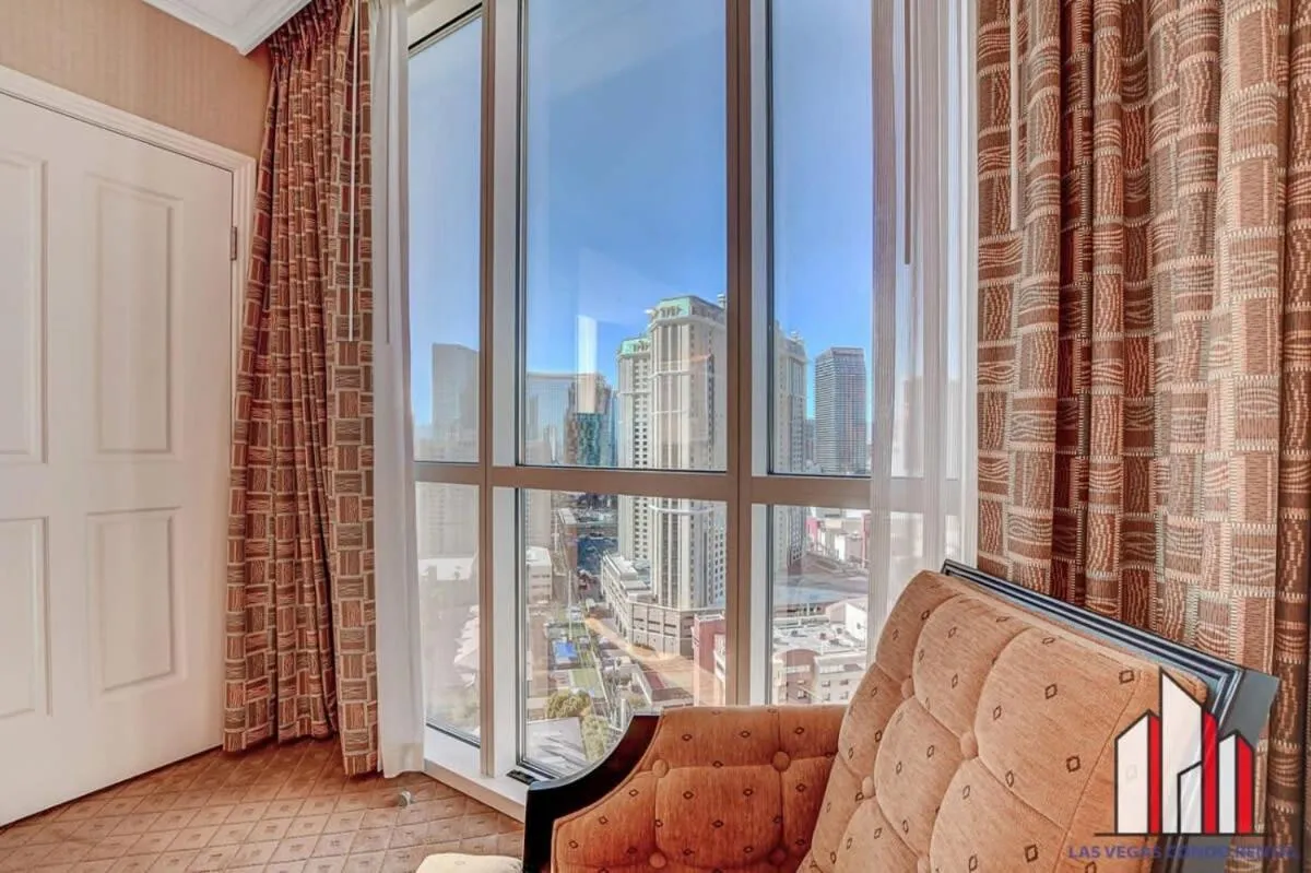 Signature 2Br3Ba F1 View Balcony Ste 21-701 and 03