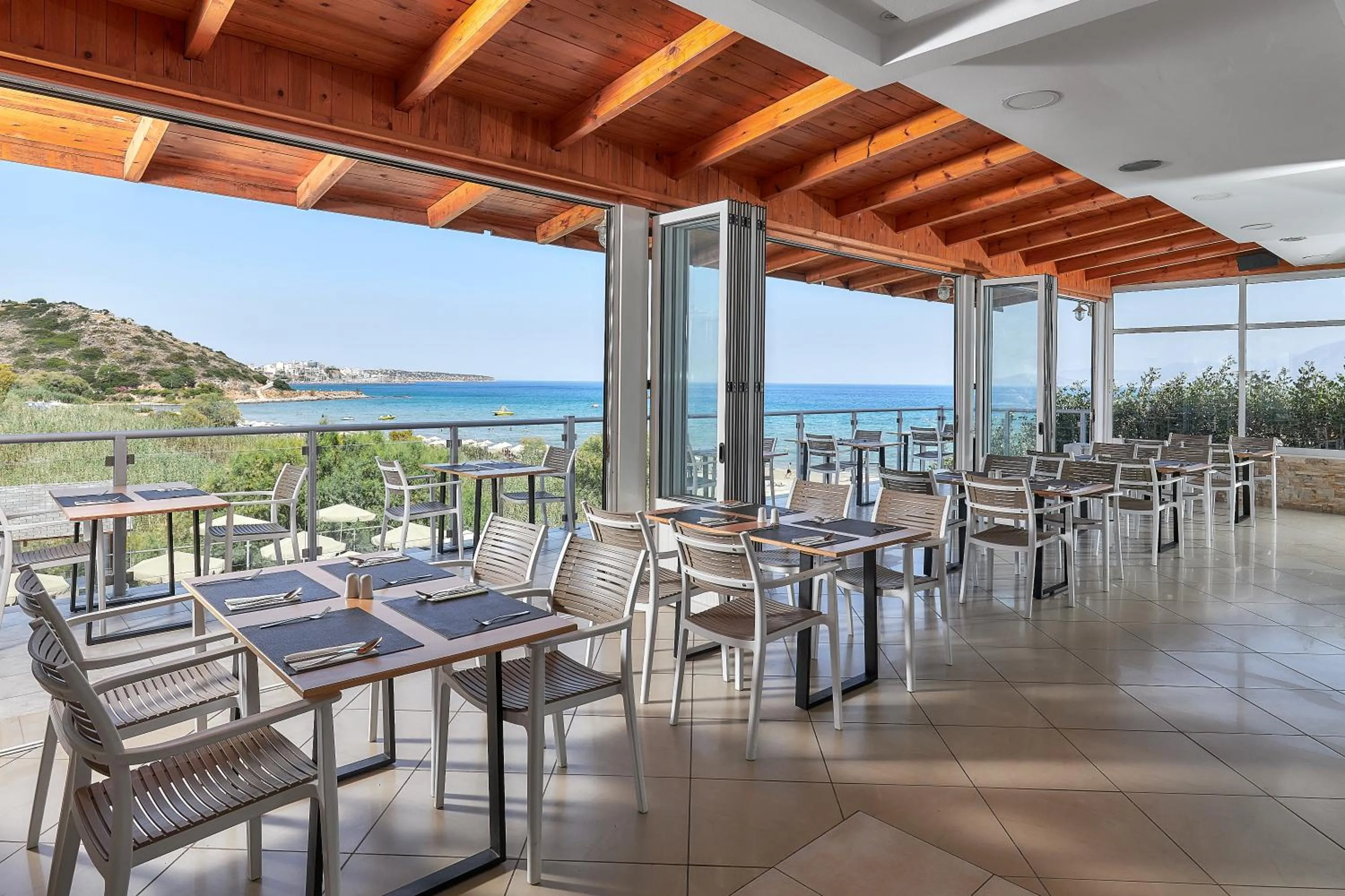 Restaurant/places to eat in Blu Acqua Hotel