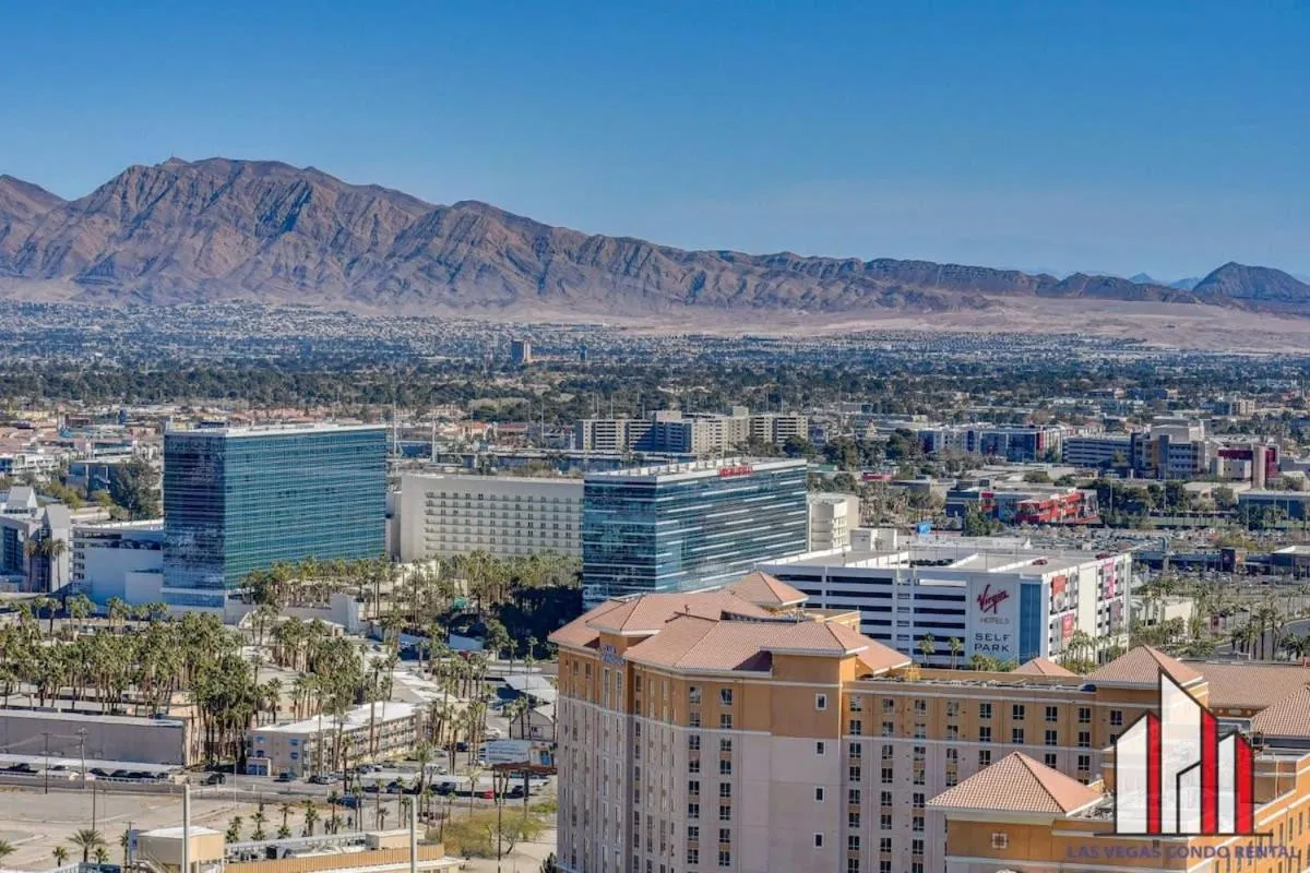 Signature 2Br3Ba balcony combo units 16-702 and 04