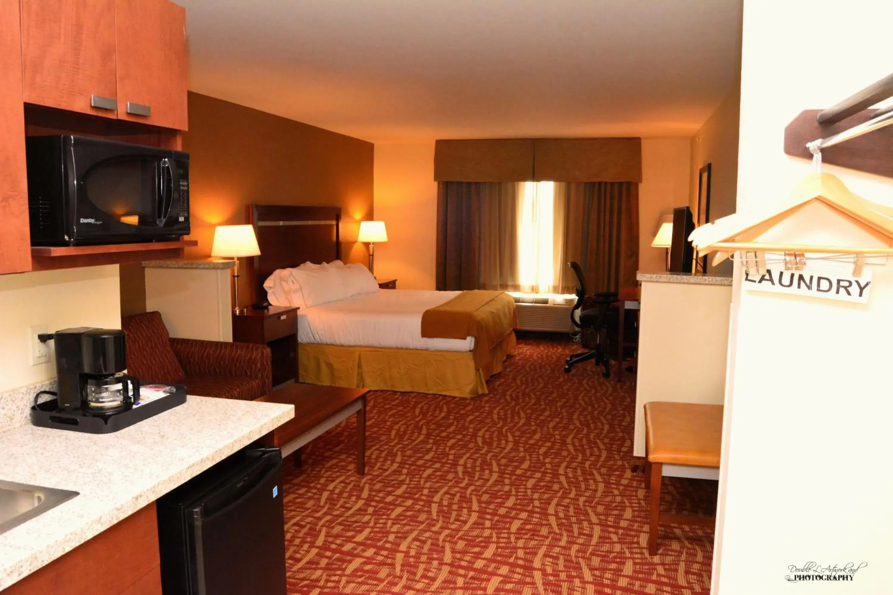 King Suite in Holiday Inn Express & Suites Glendive by IHG King Suite in Holiday Inn Express & Suites Glendive by IHG