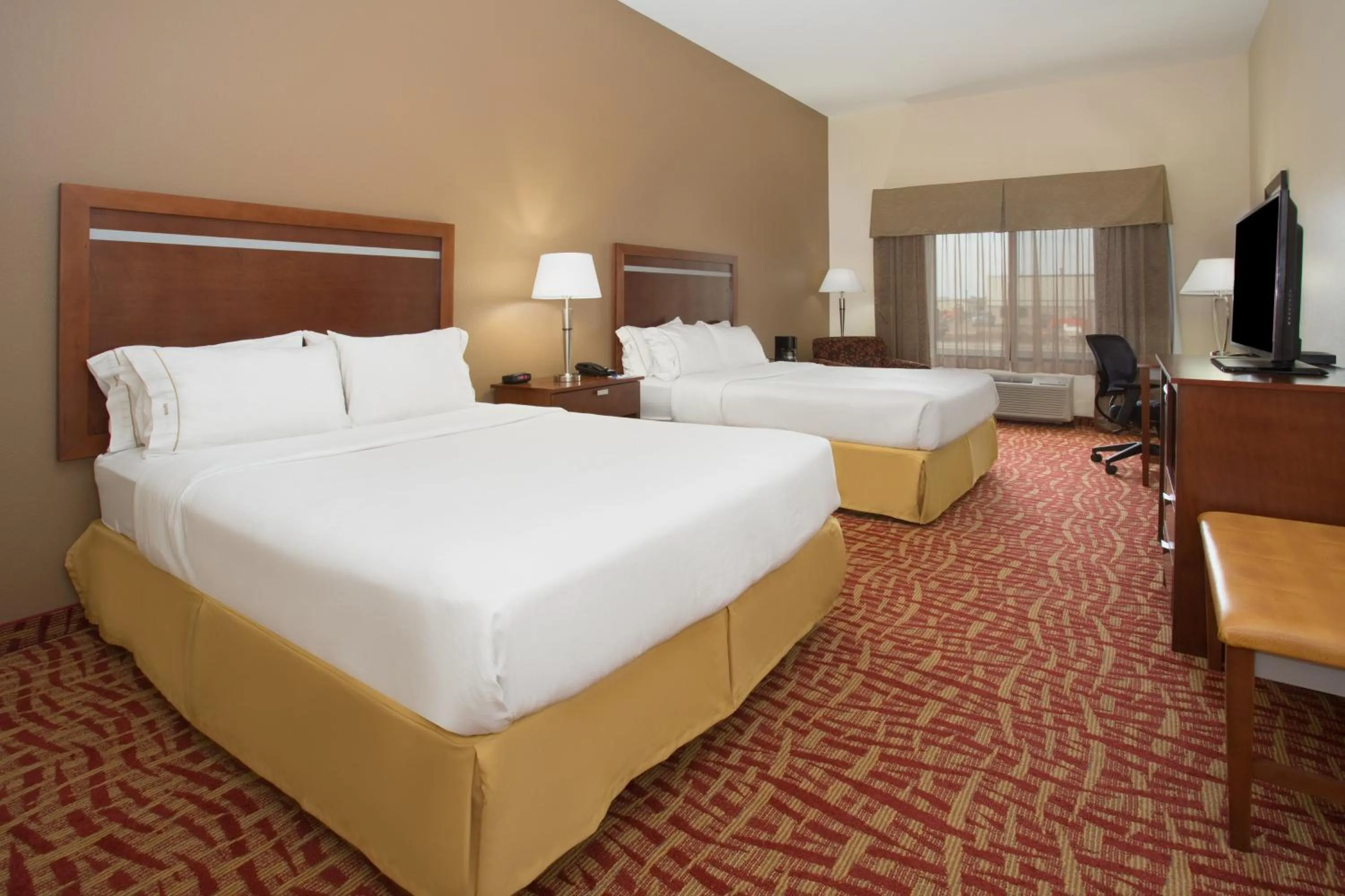 Photo of the whole room, Bed in Holiday Inn Express & Suites Glendive by IHG