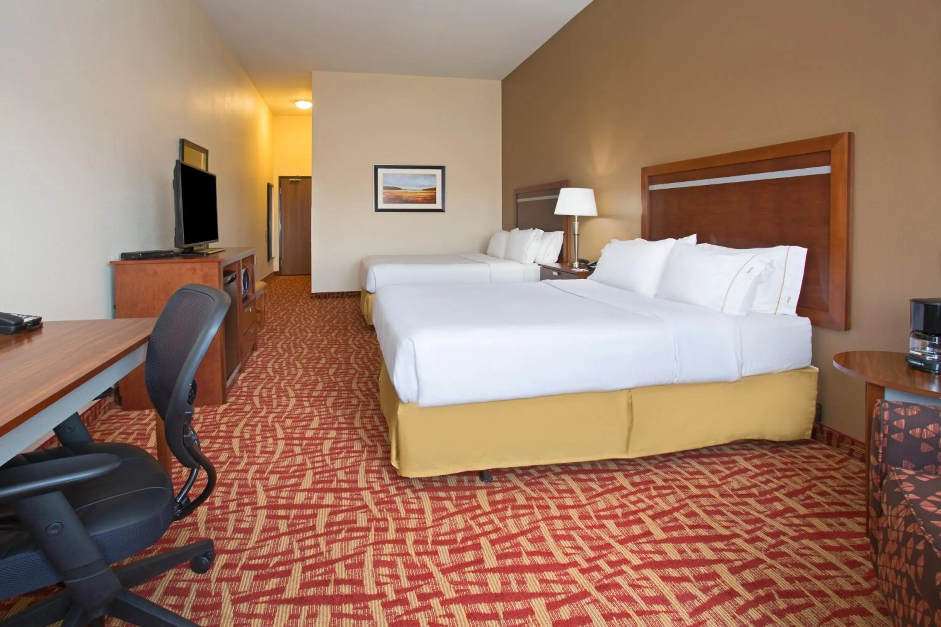 Photo of the whole room, Bed in Holiday Inn Express & Suites Glendive by IHG