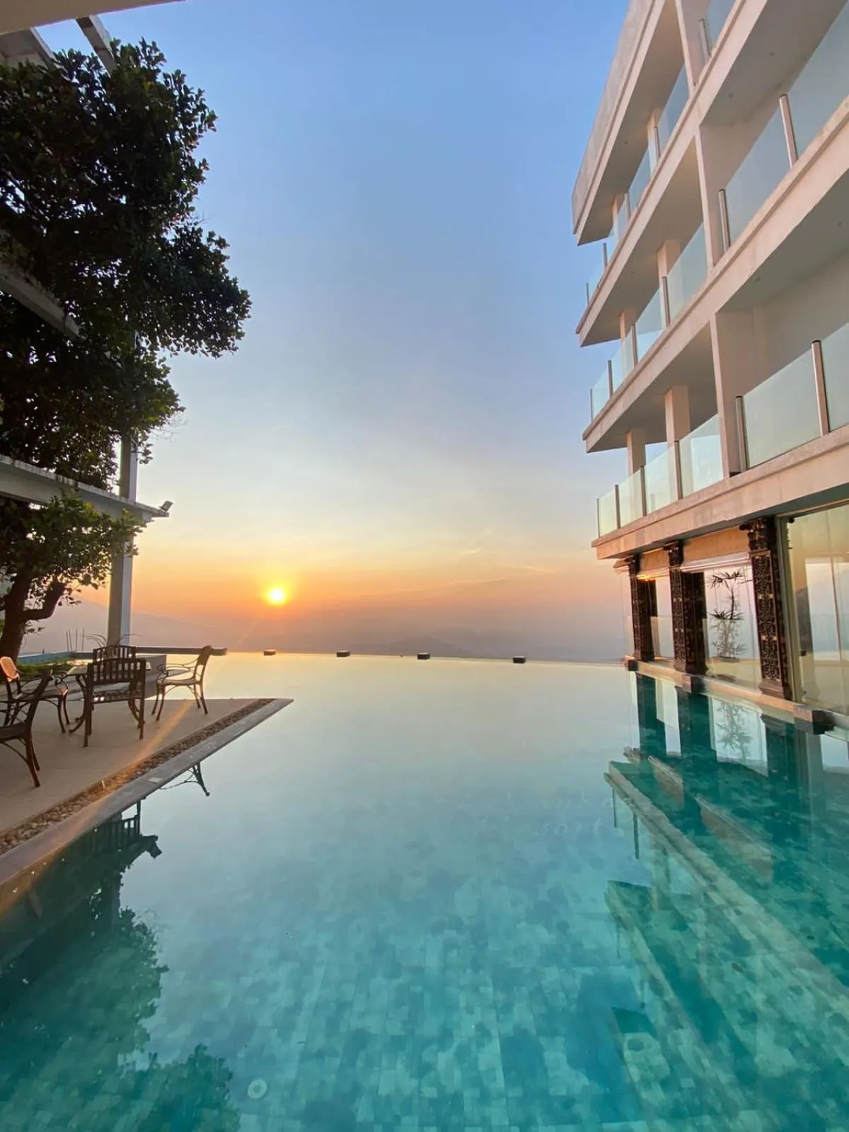 Pool view in A'Lankaa Resorts & Spa
