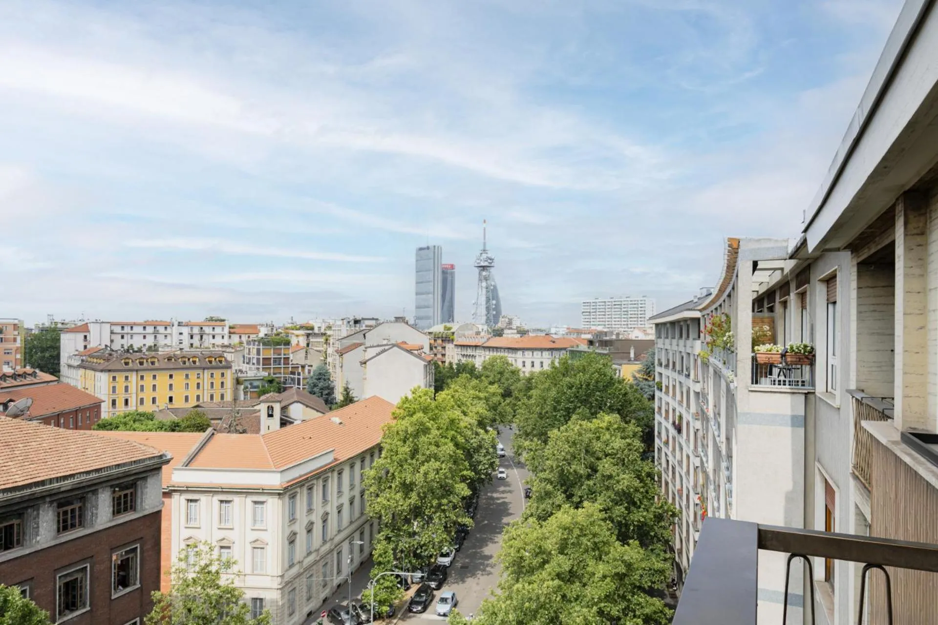 Easylife - Milano - Melzi D'eril 18 - Parco Sempione