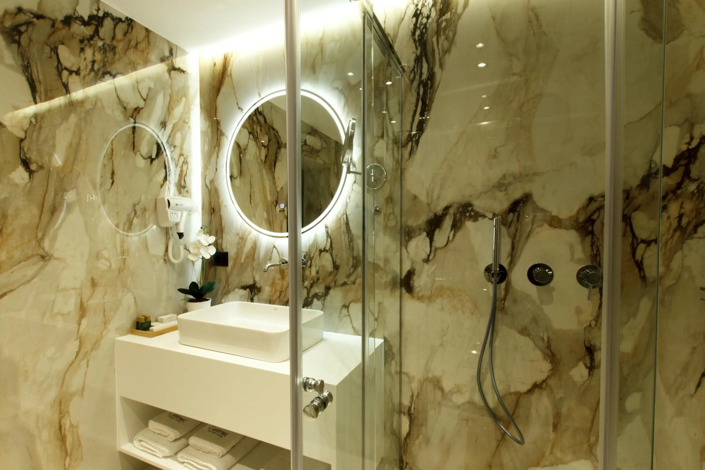 Bathroom in Caramel Boutique Hotel