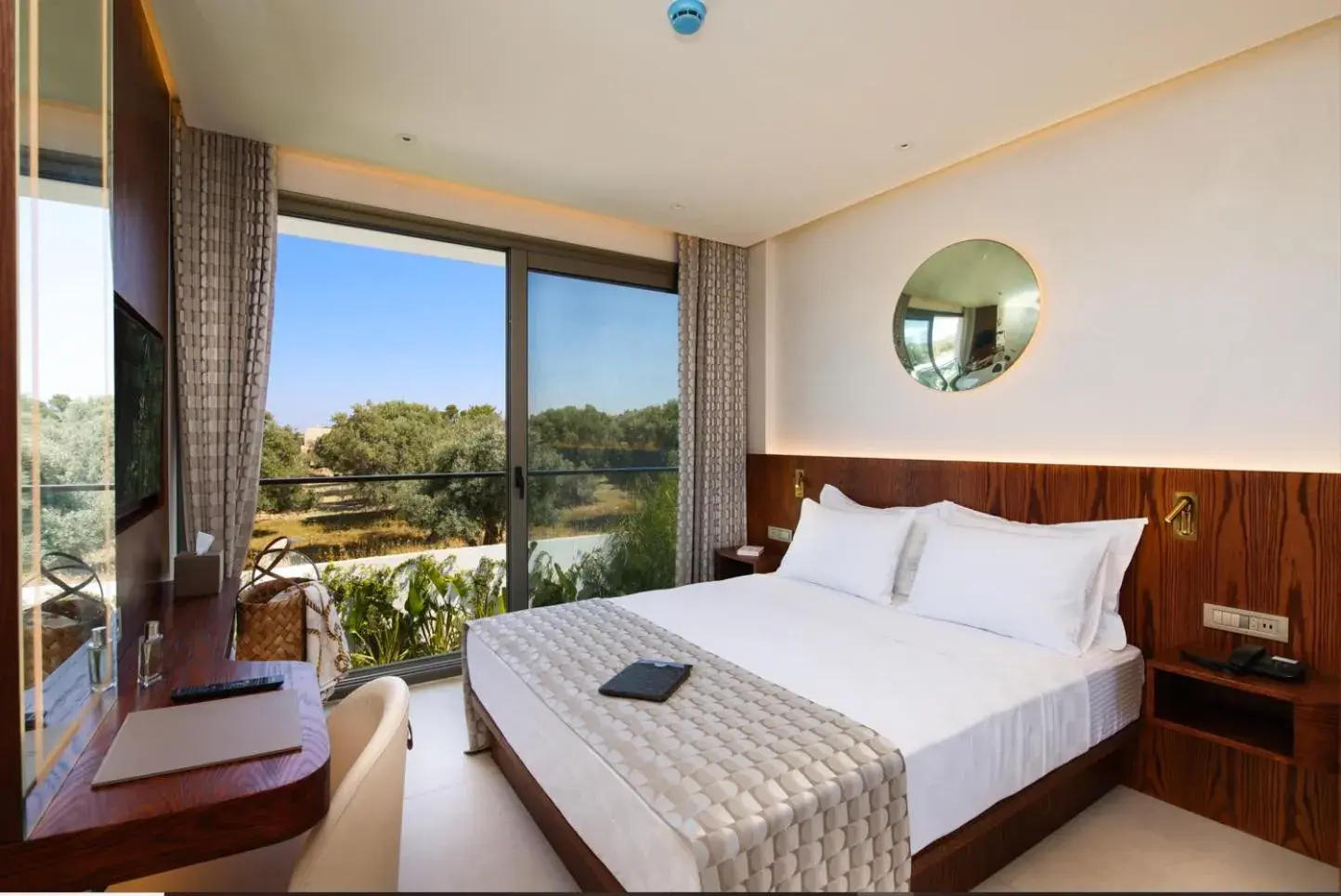 Superior Double Room in The Xon Hotel Superior Double Room in The Xon Hotel