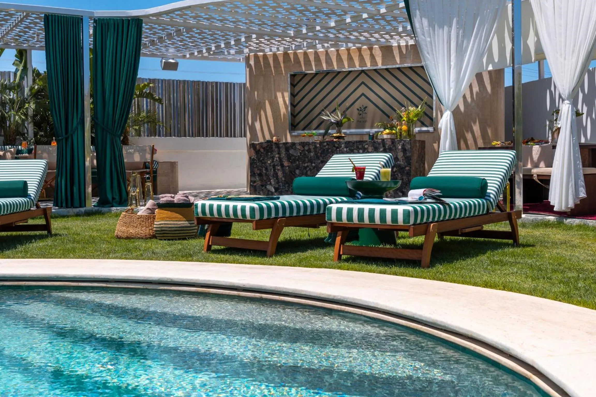 Day in The Xon Hotel