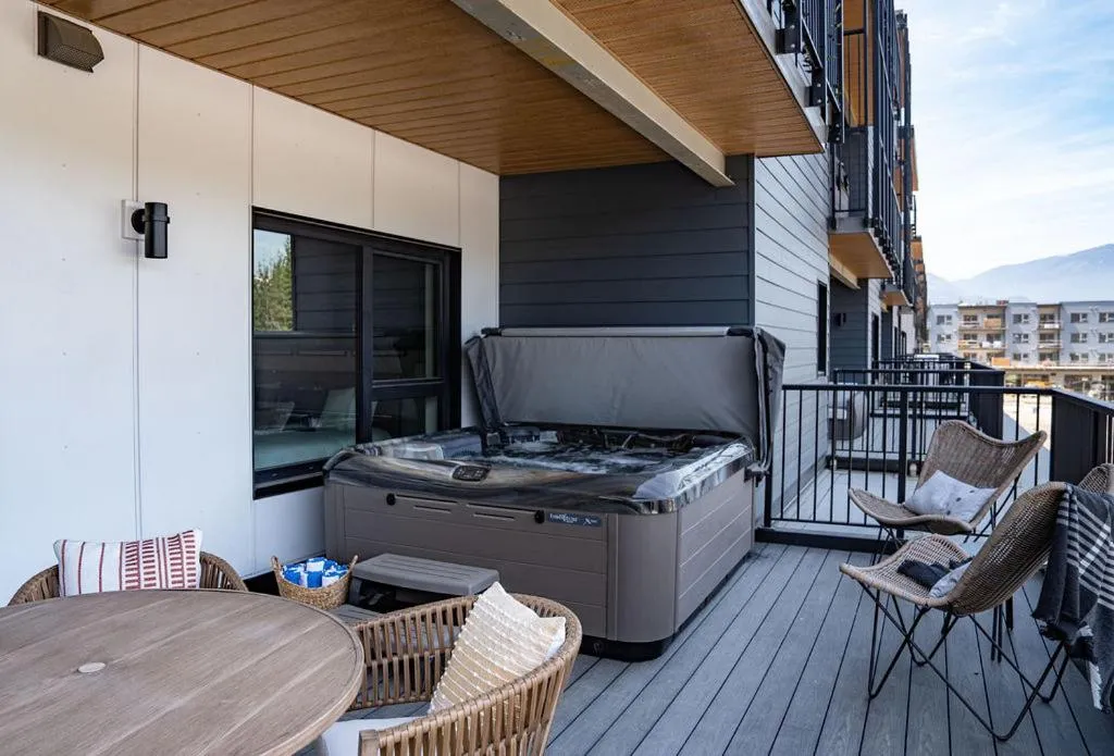 Property building in Ghost Peak by Revelstoke Vacations