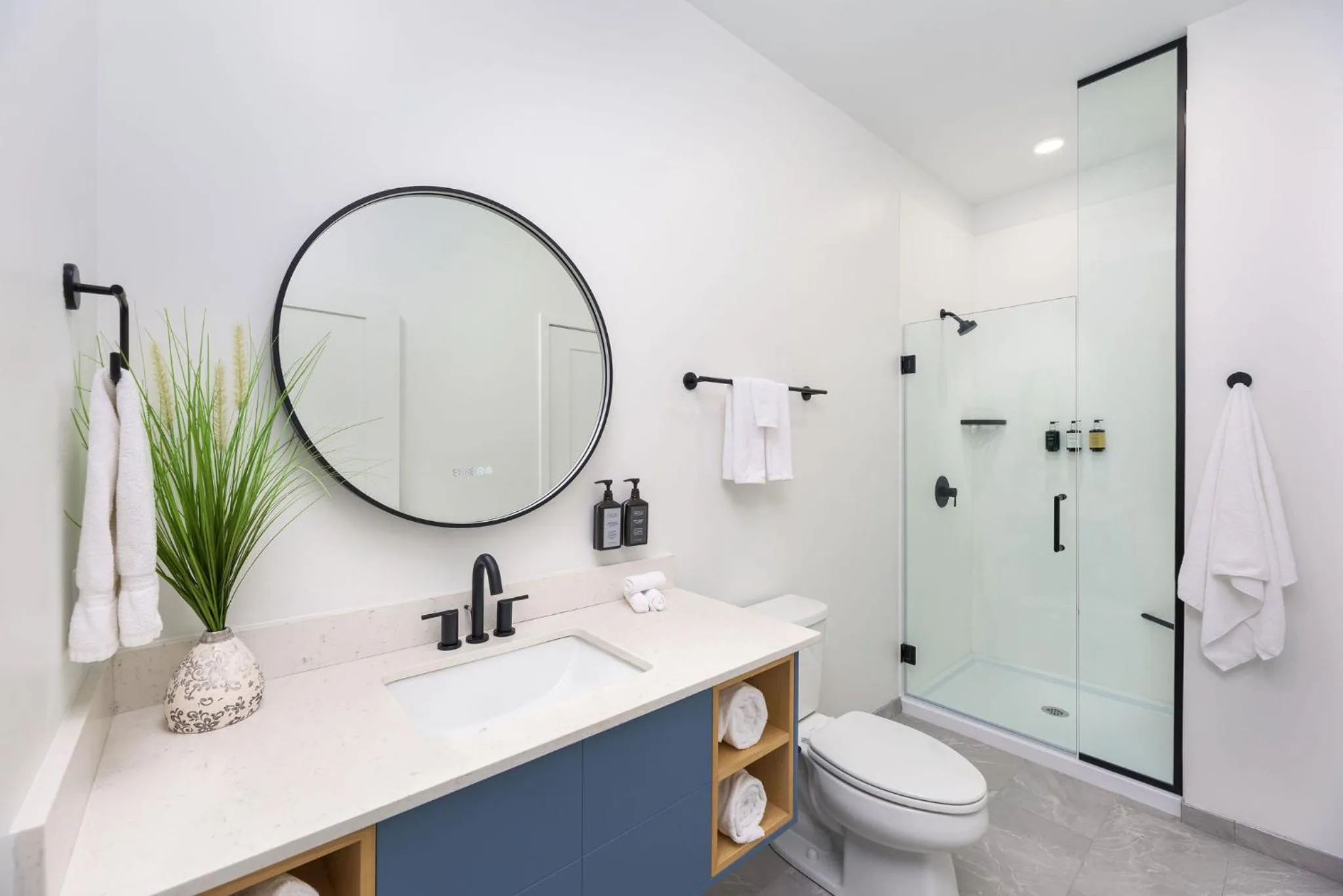 Bathroom in Motif Nashville's Hotel on Music Row