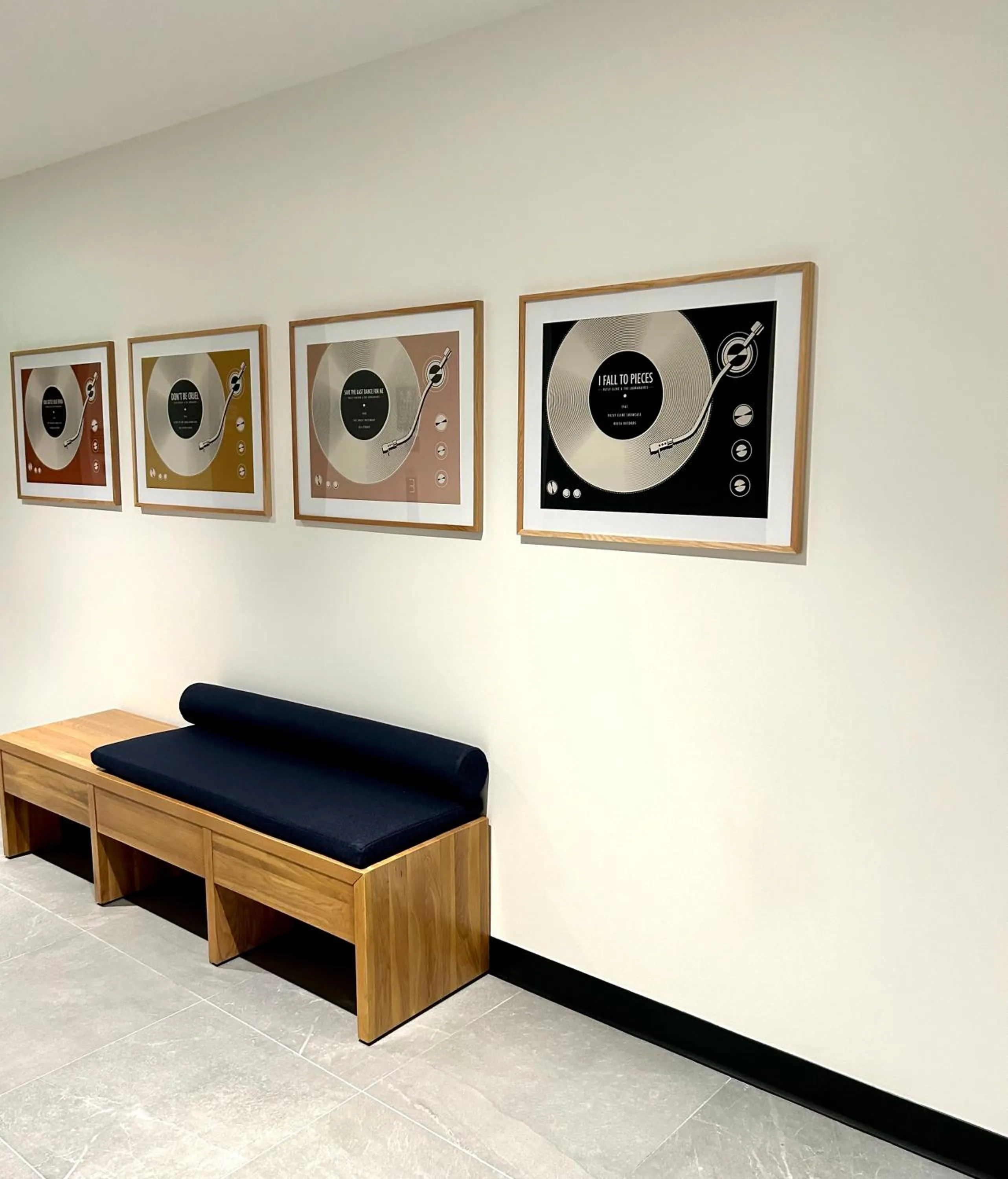 Lobby or reception in Motif Nashville's Hotel on Music Row