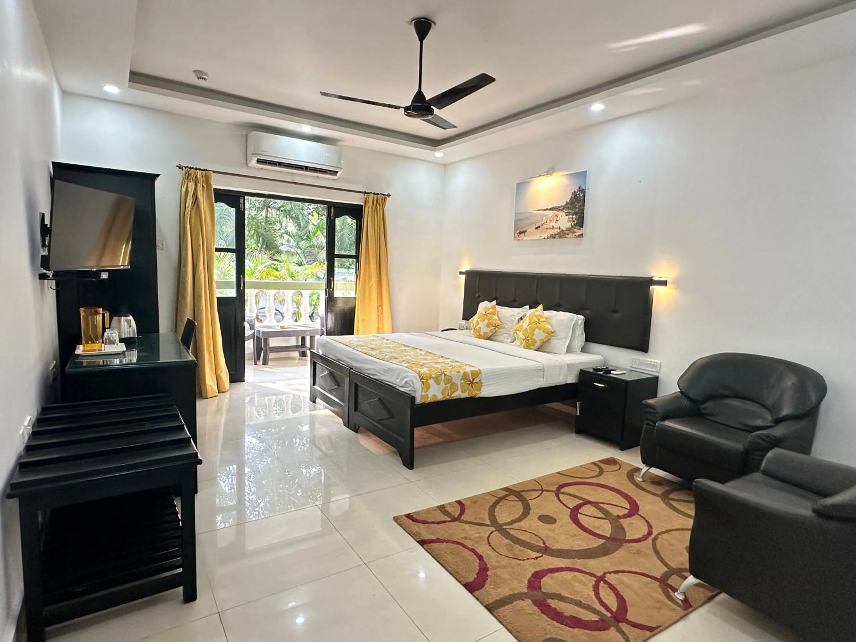 Bedroom, Bed in Silver Sands Sunshine - Angaara