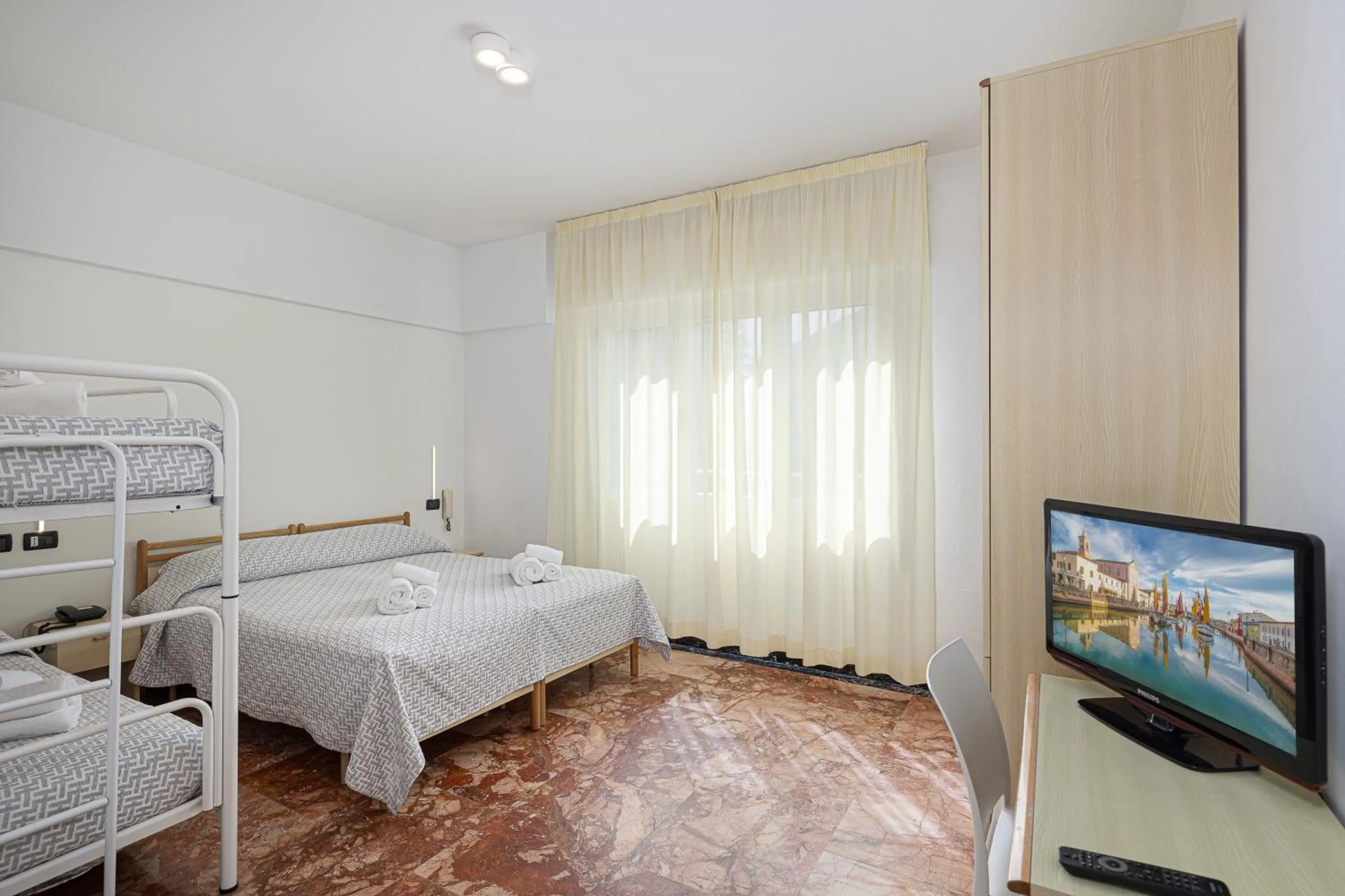 Bedroom, Bed in Hotel Altamarea Cesenatico