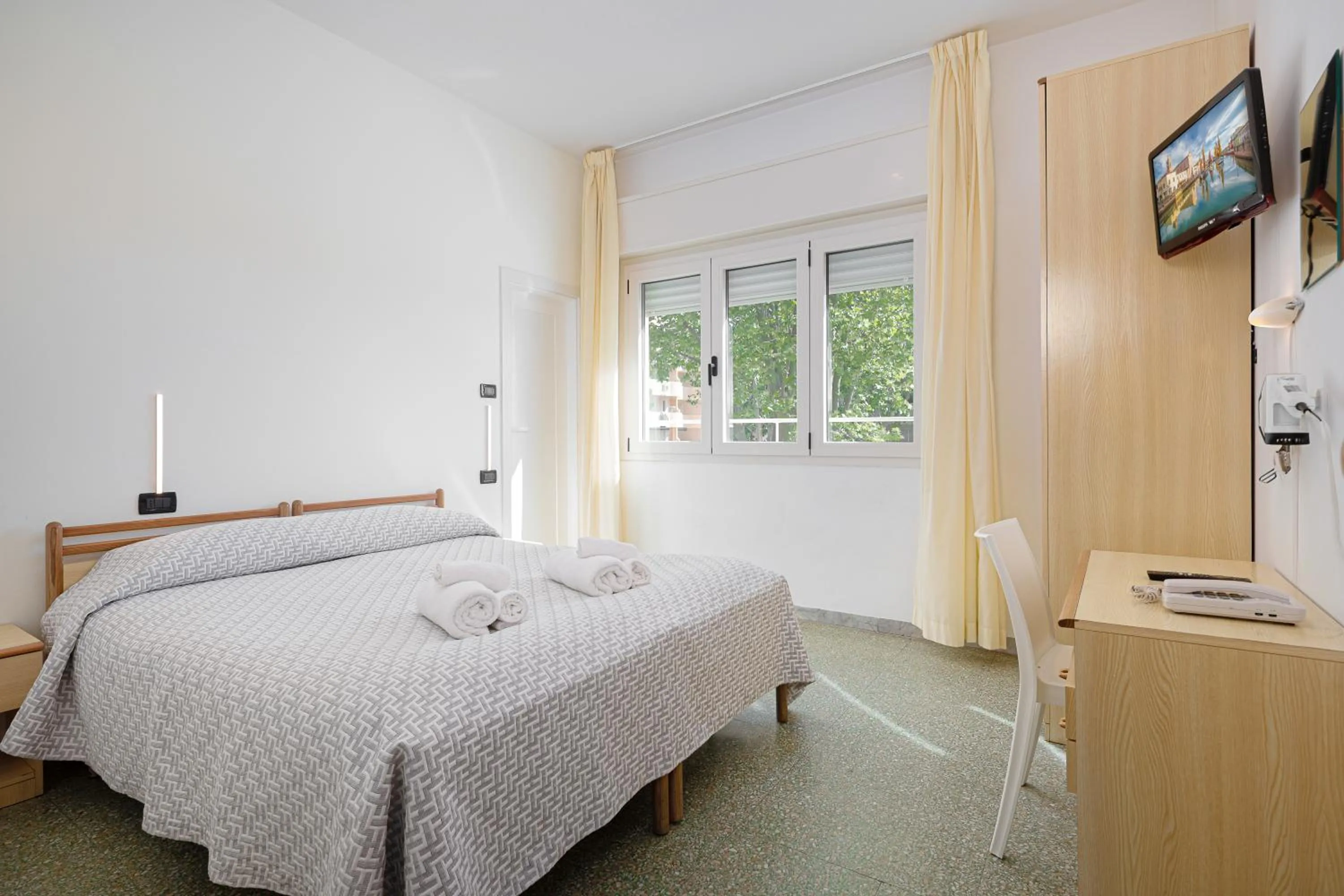 Bedroom, Bed in Hotel Altamarea Cesenatico