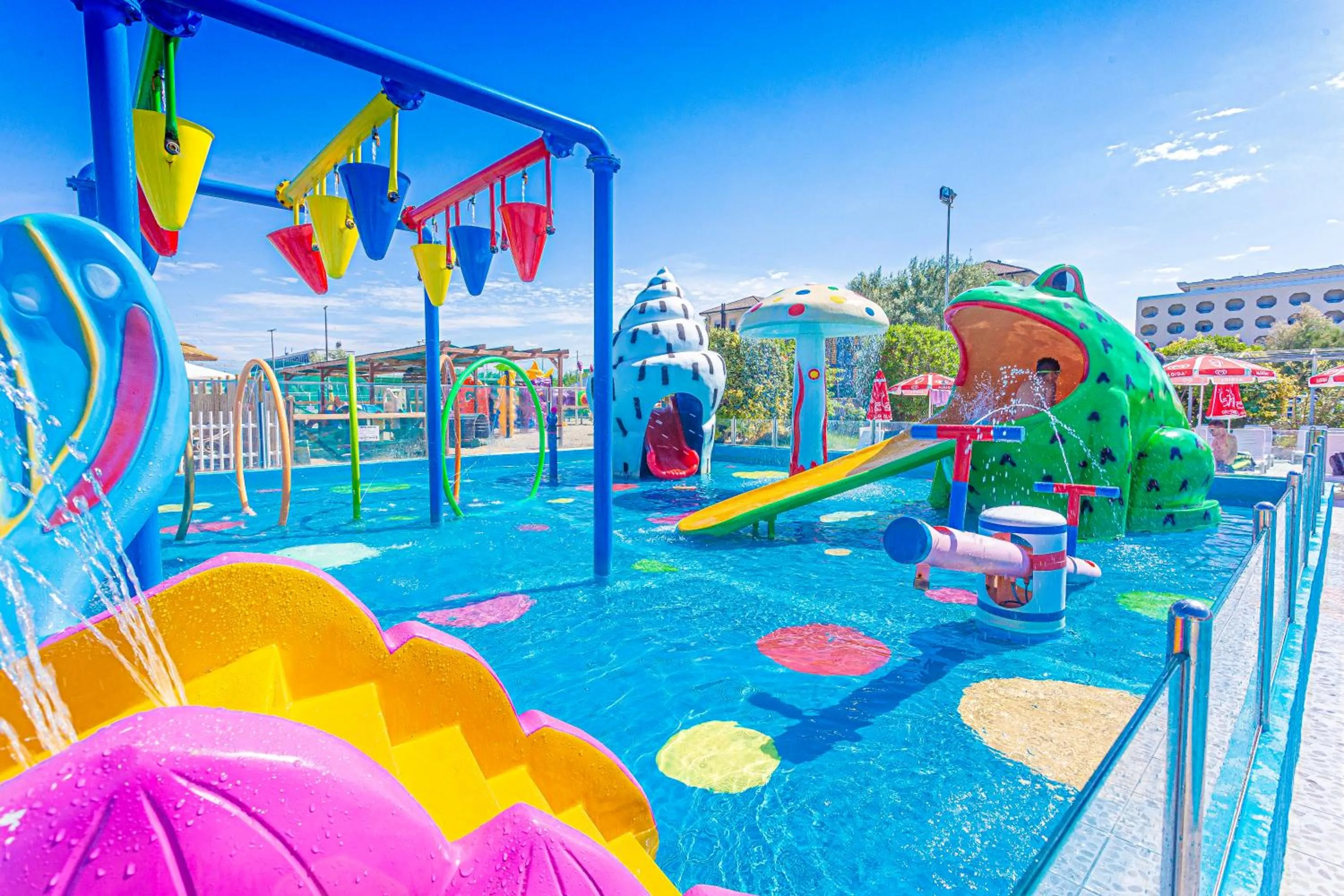 Beach in Hotel Altamarea Cesenatico