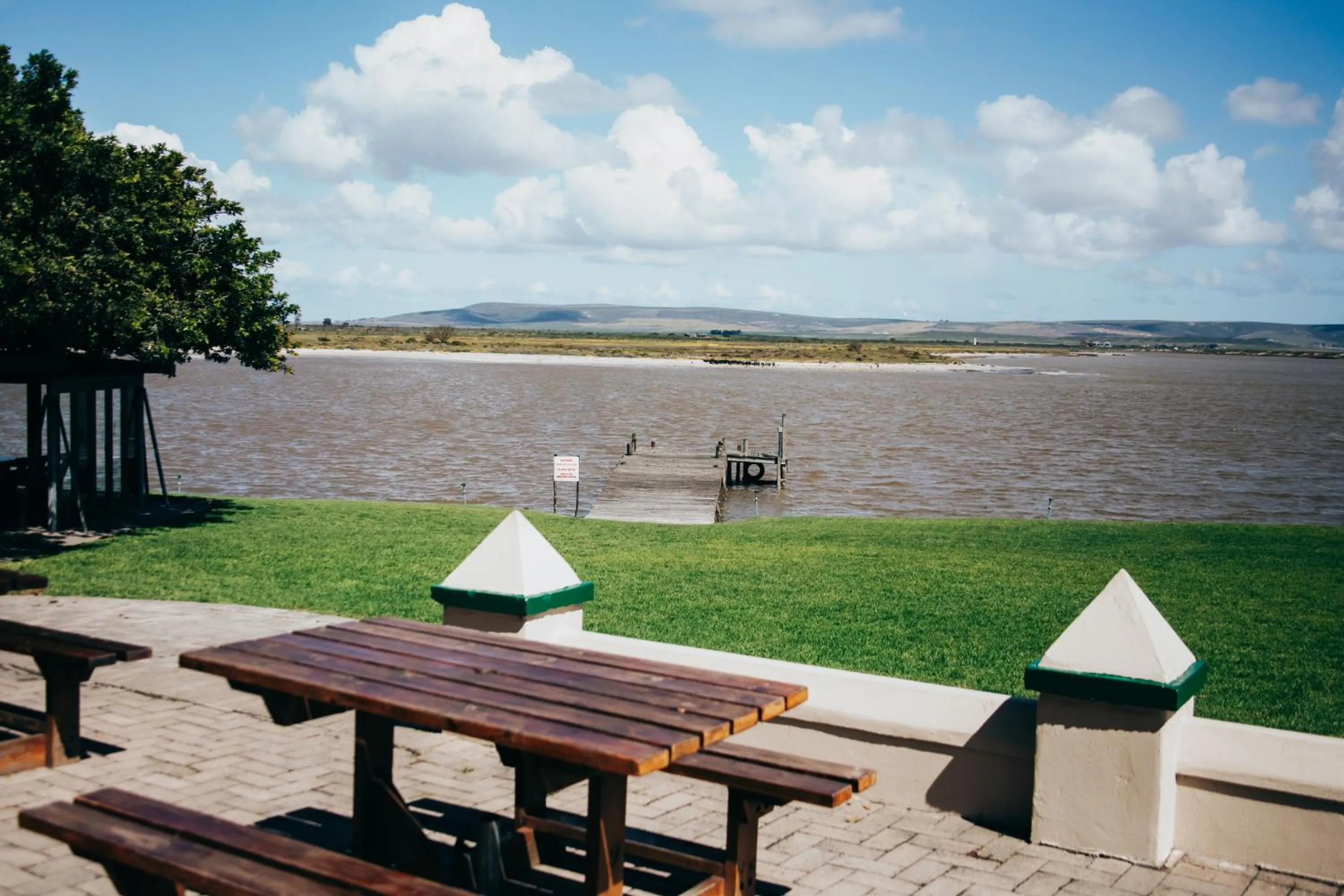 River view in Laaiplek Hotel