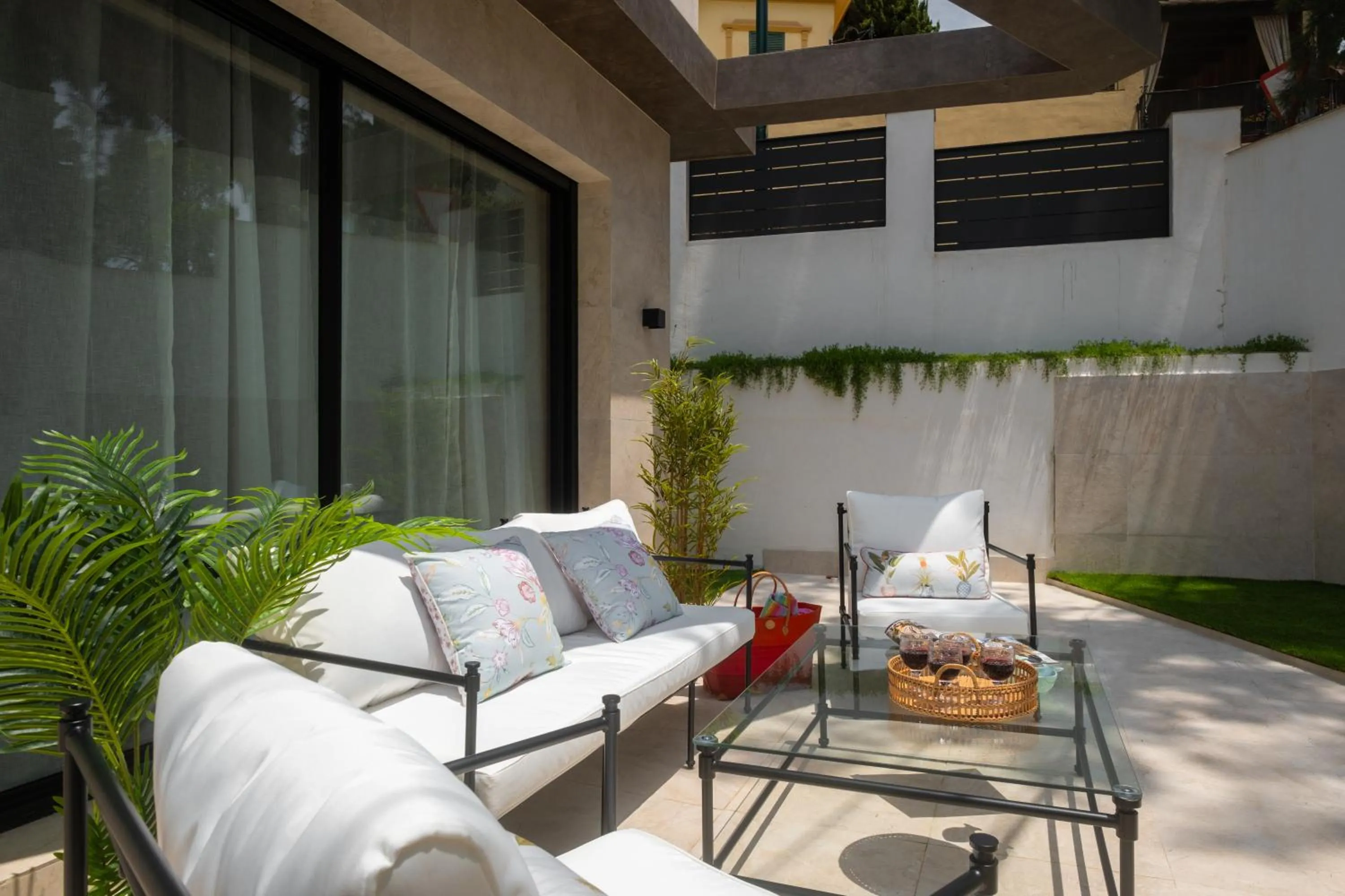 Apartamentos La Zagalilla