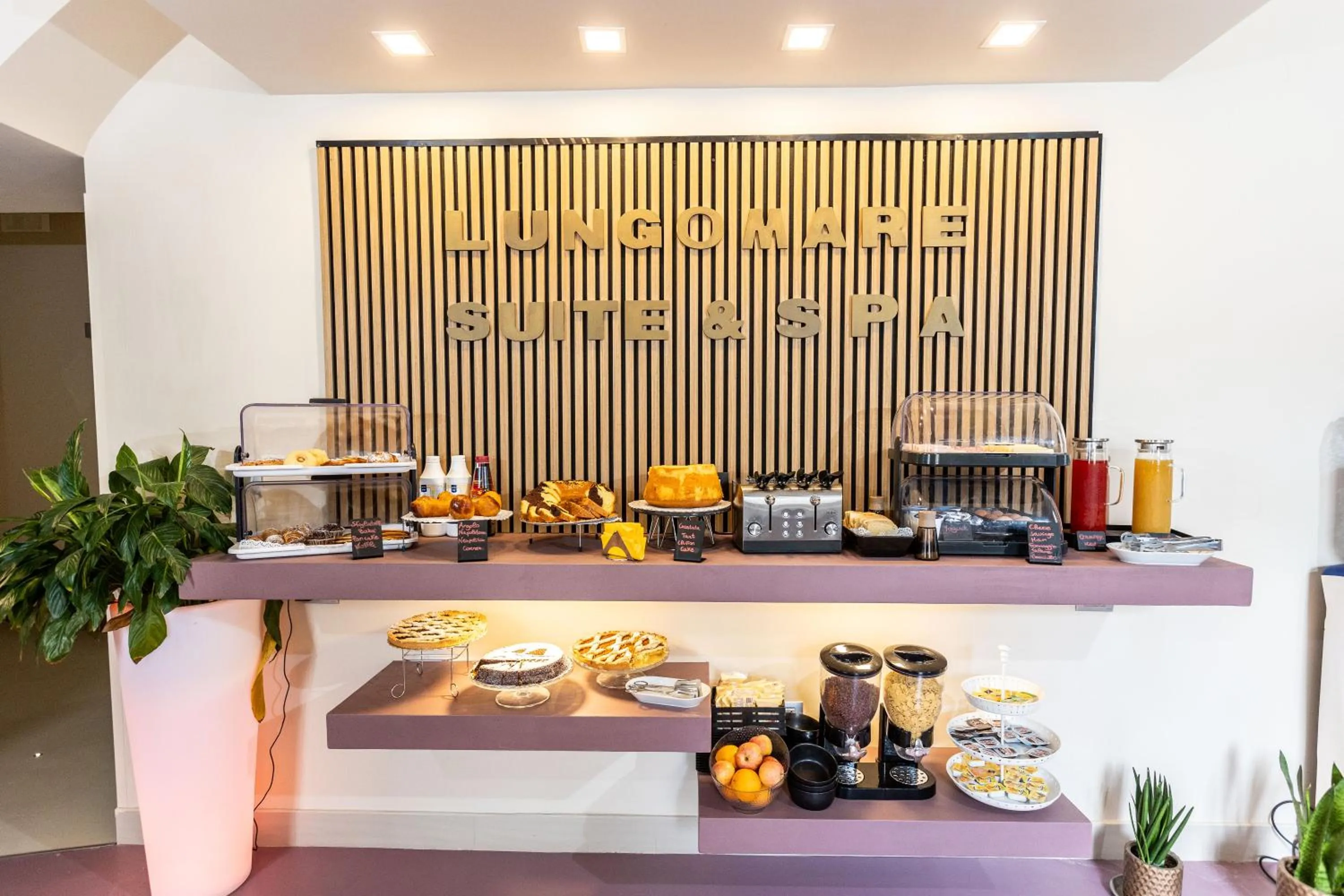 Breakfast in Lungomare Suite & Spa