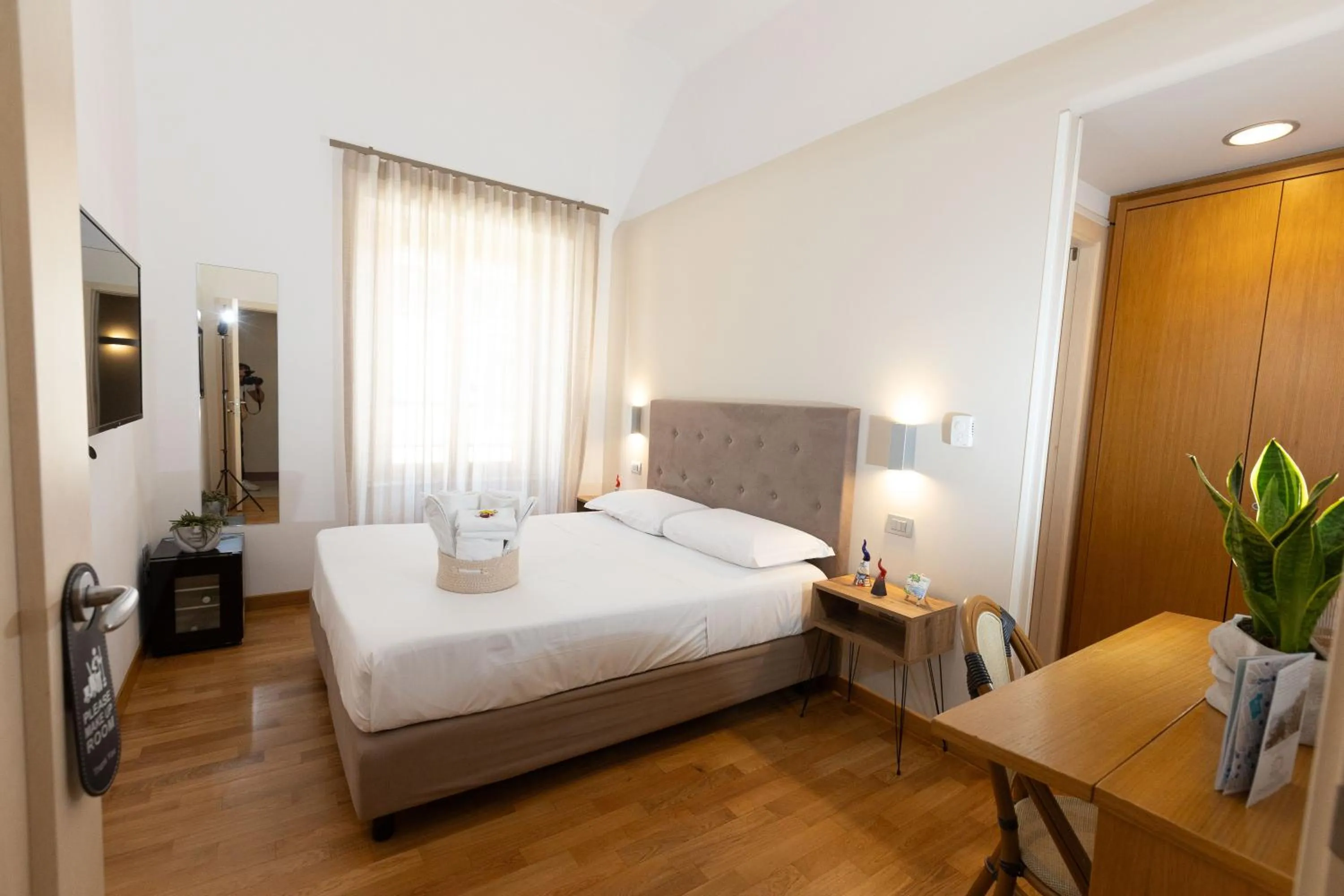 Photo of the whole room, Bed in Lungomare Suite & Spa