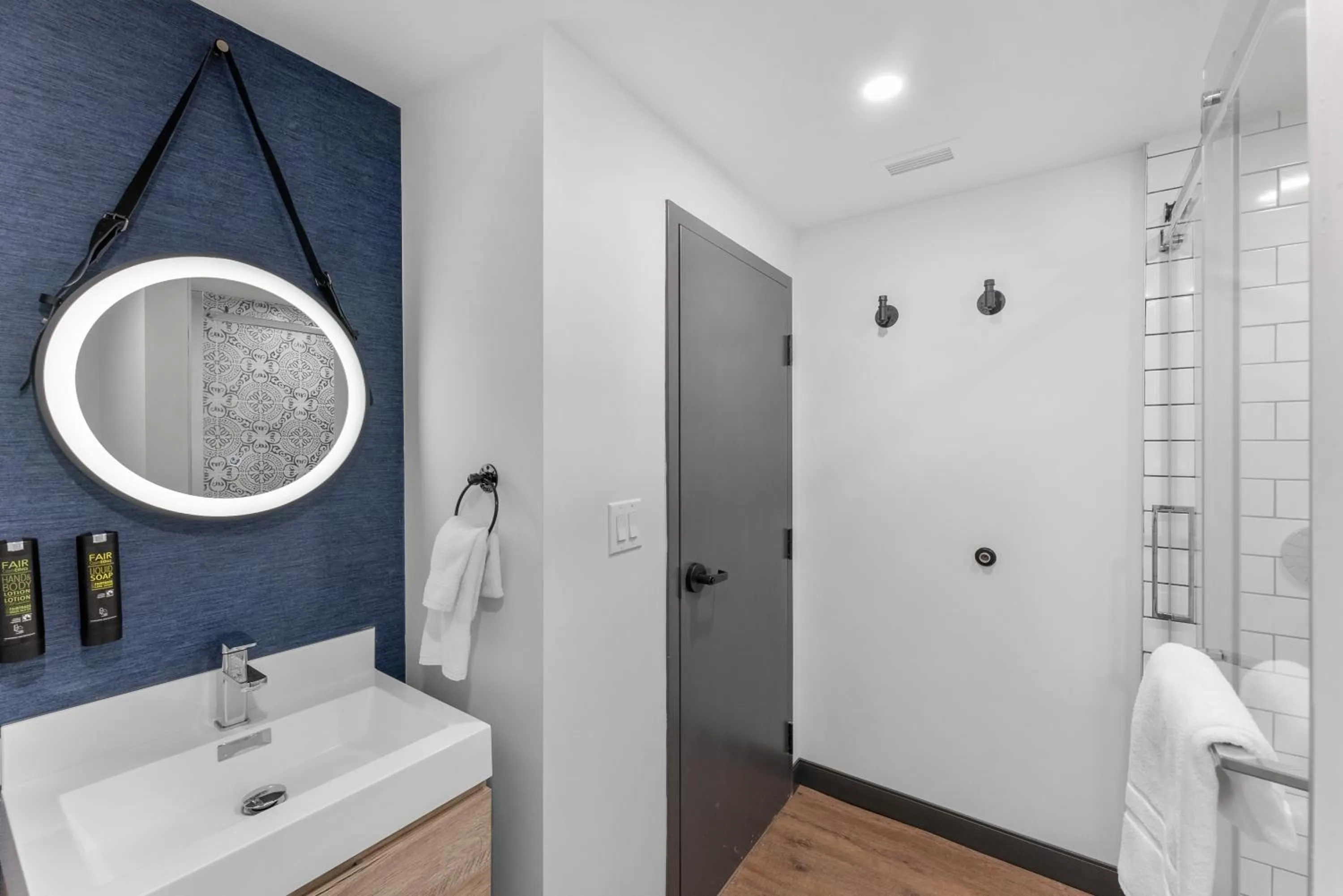 Bathroom in Cannery Lofts Niagara