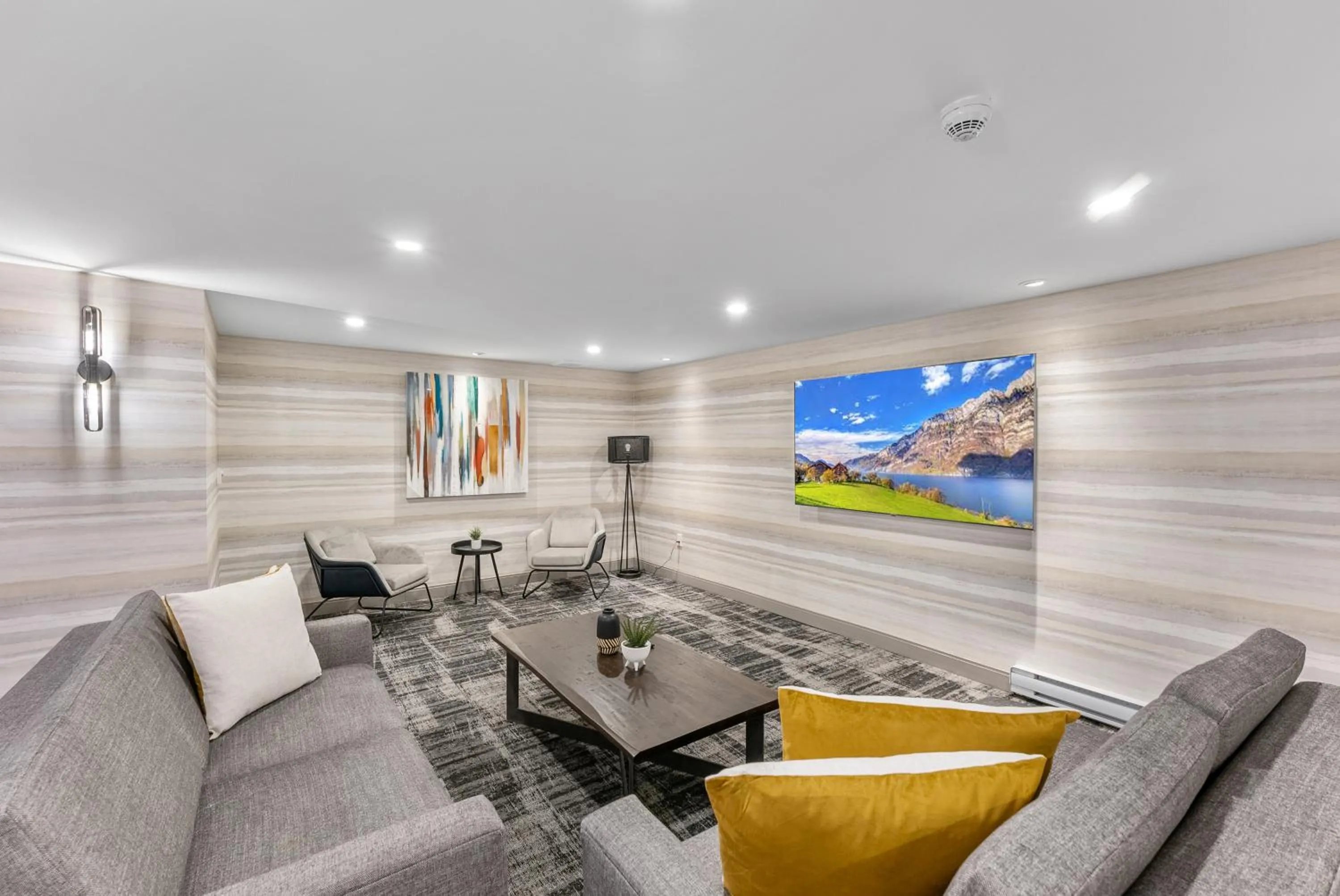 Communal lounge/ TV room in Cannery Lofts Niagara