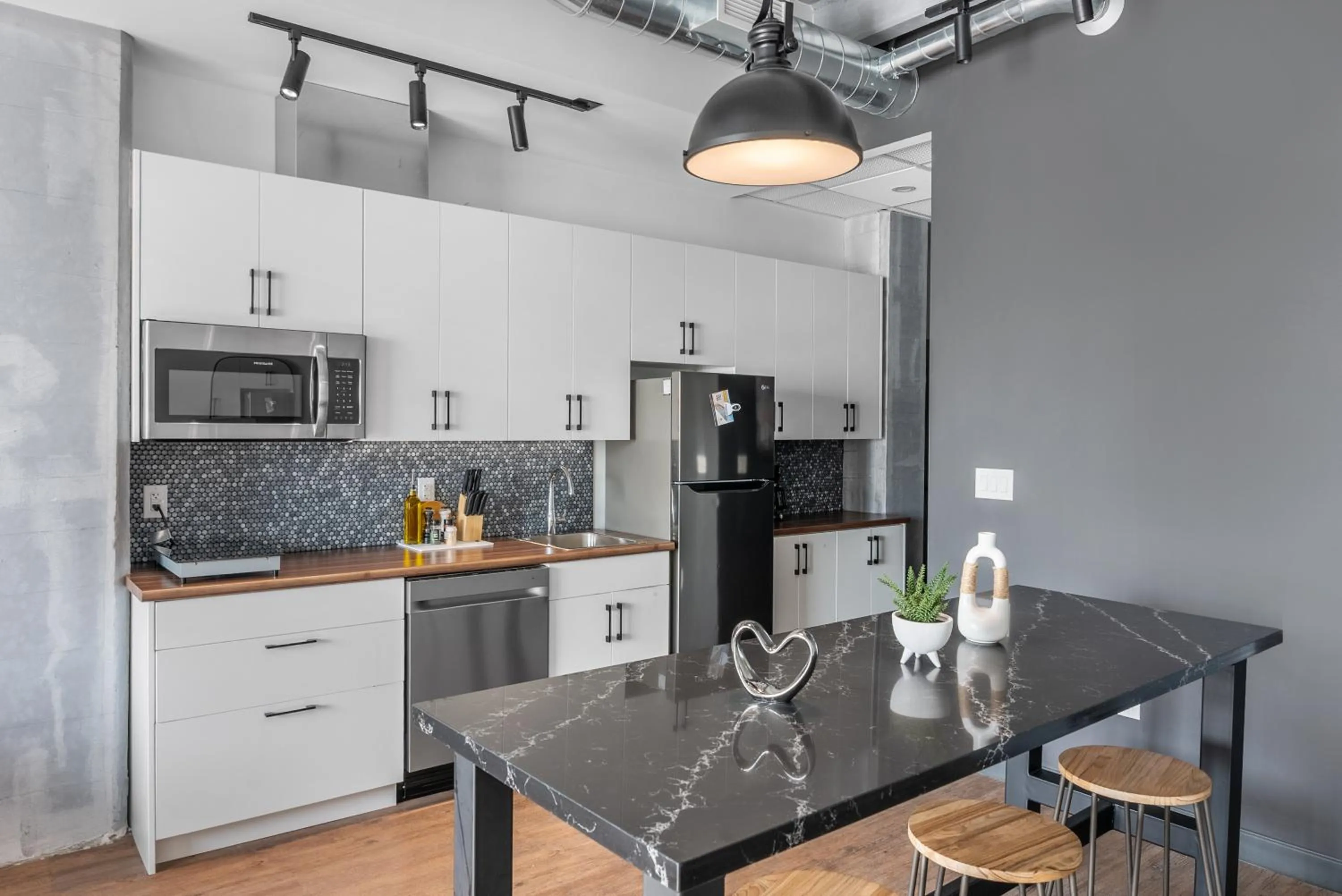 kitchen in Cannery Lofts Niagara