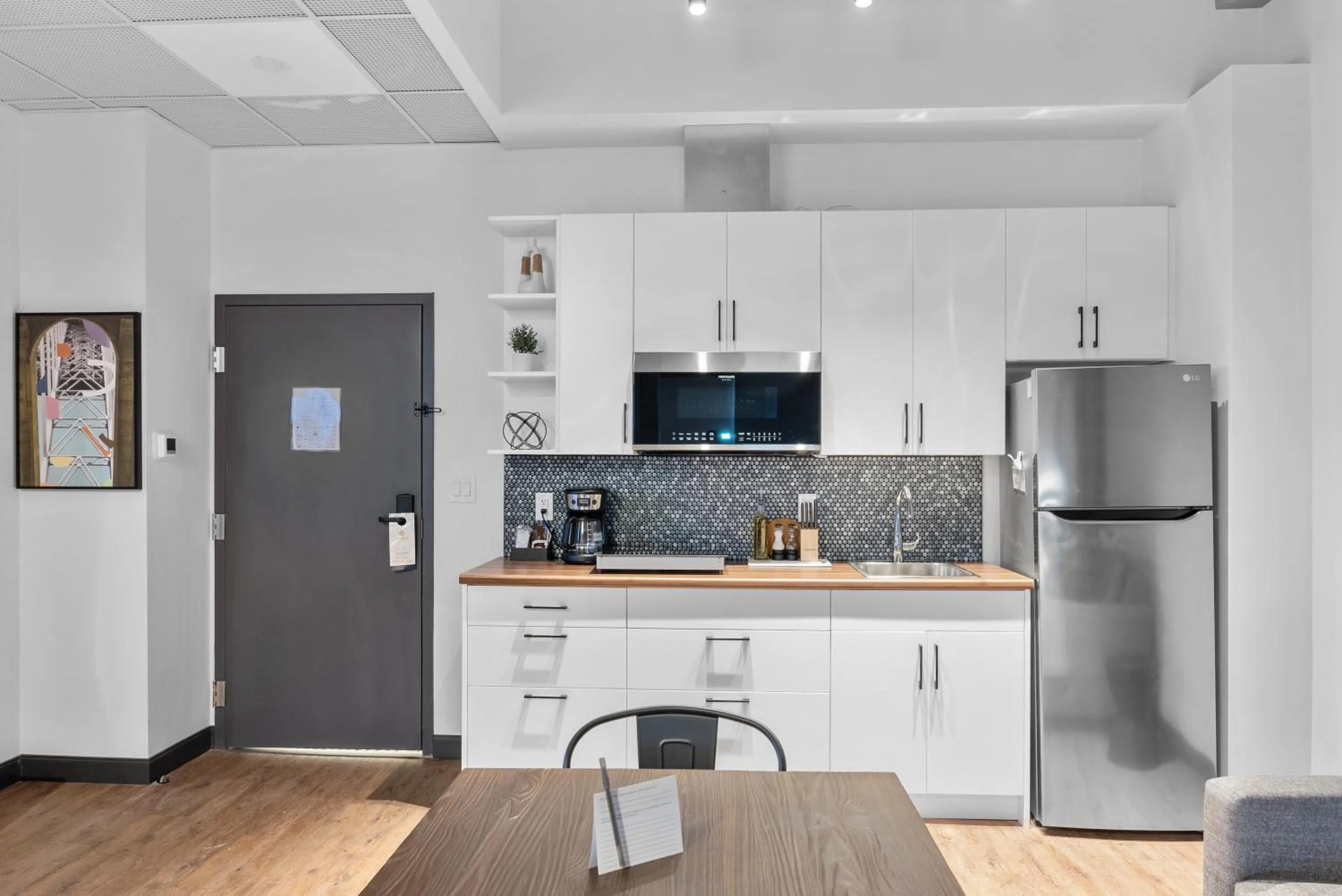 kitchen in Cannery Lofts Niagara