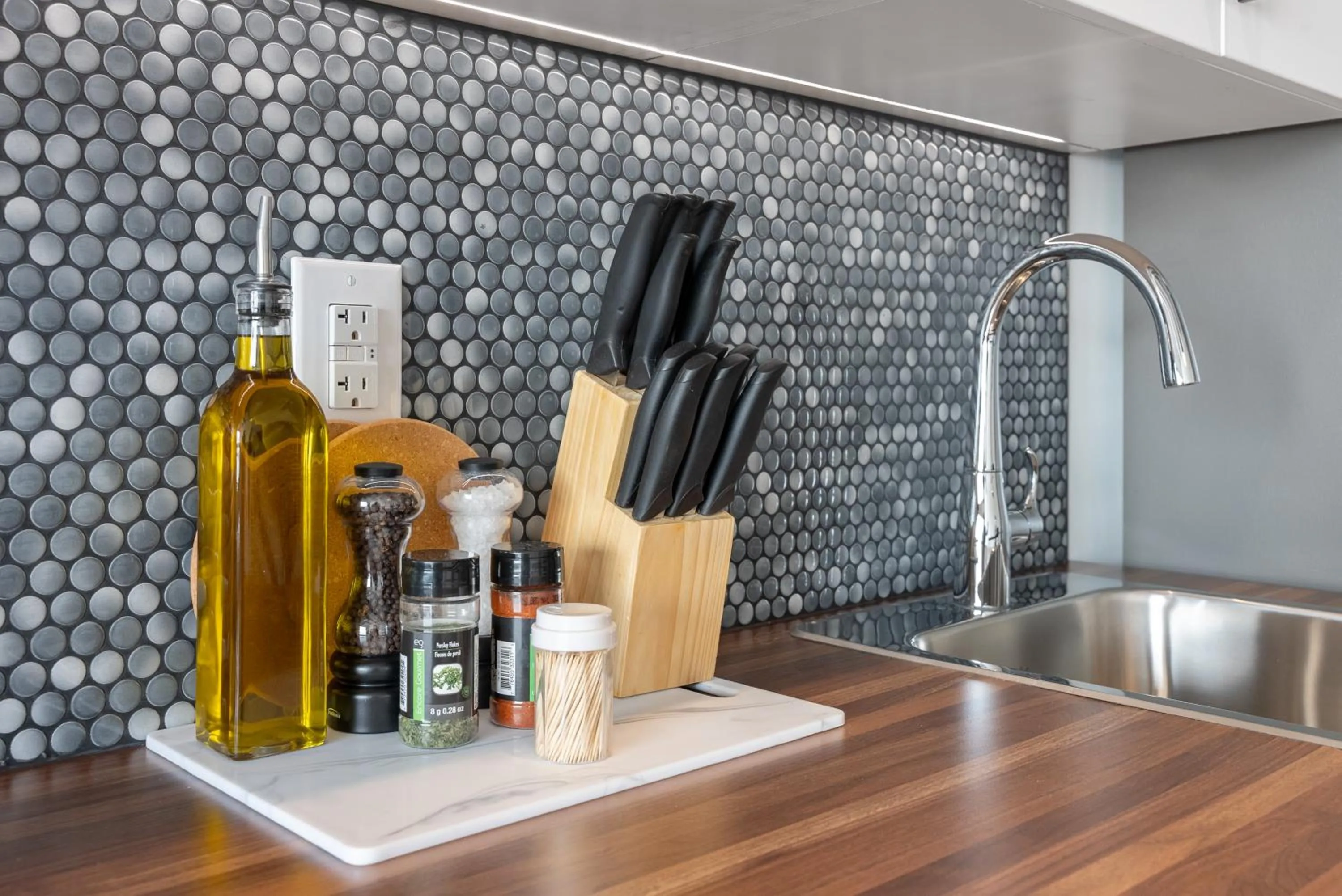 kitchen in Cannery Lofts Niagara