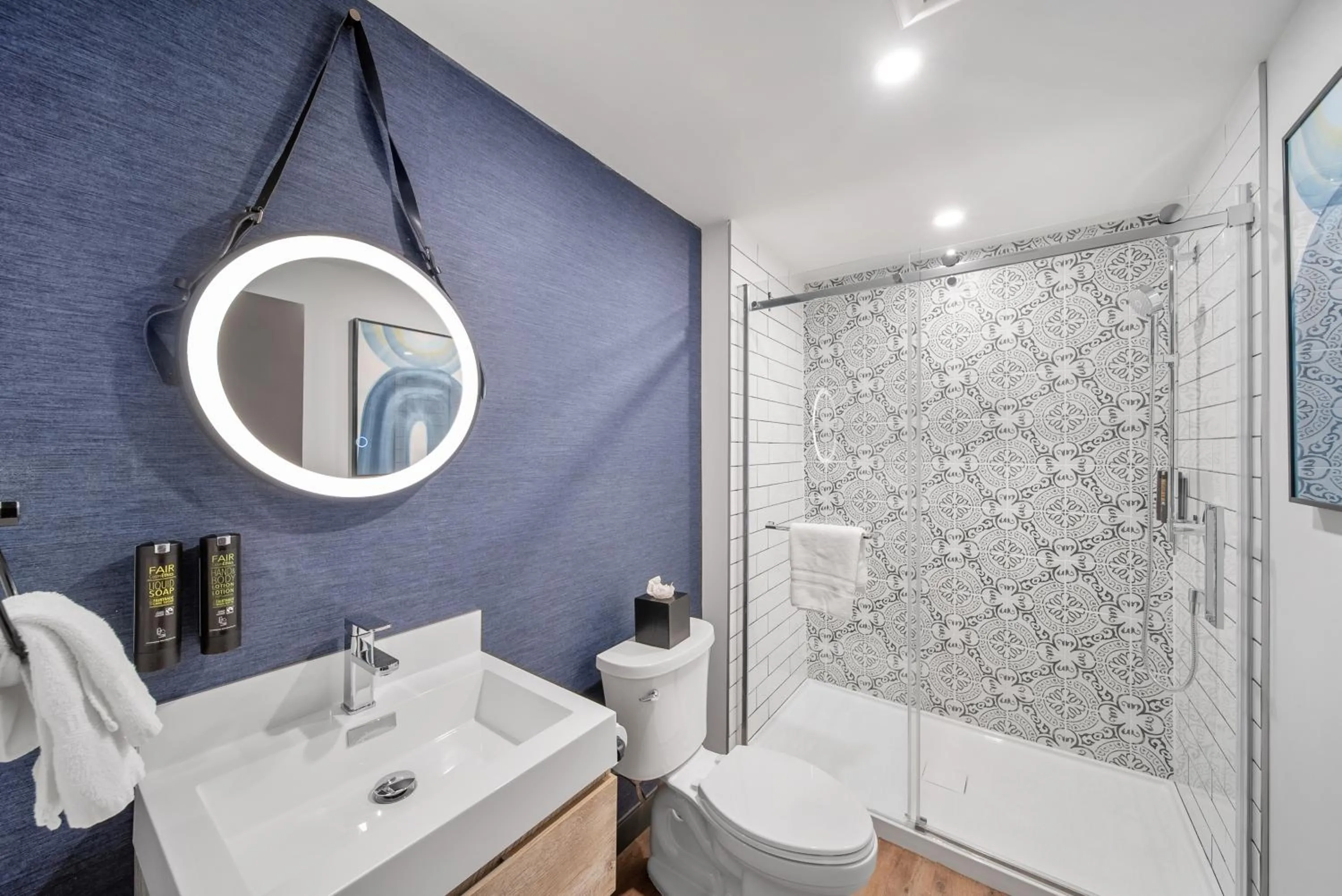 Bathroom in Cannery Lofts Niagara