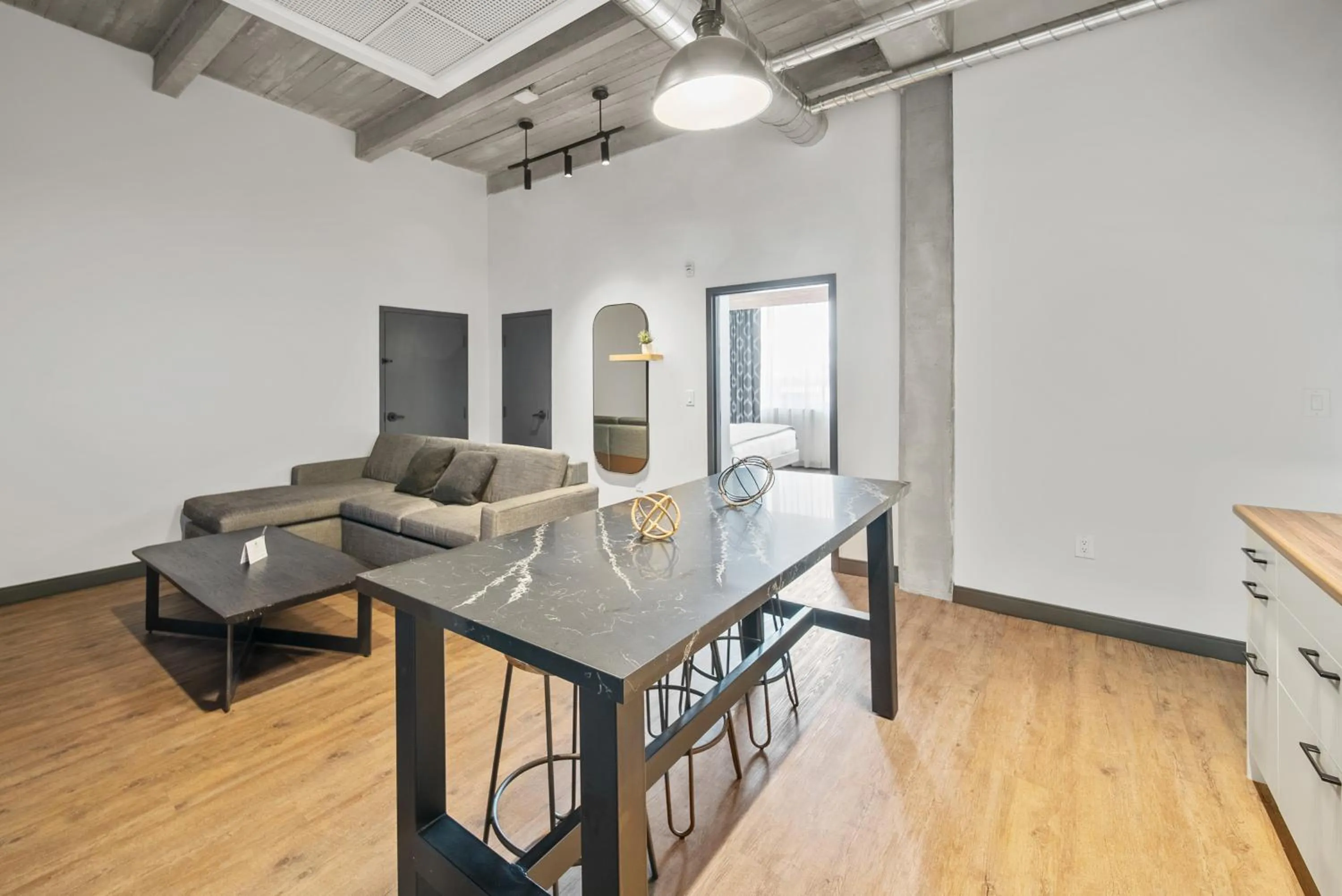 Dining area in Cannery Lofts Niagara
