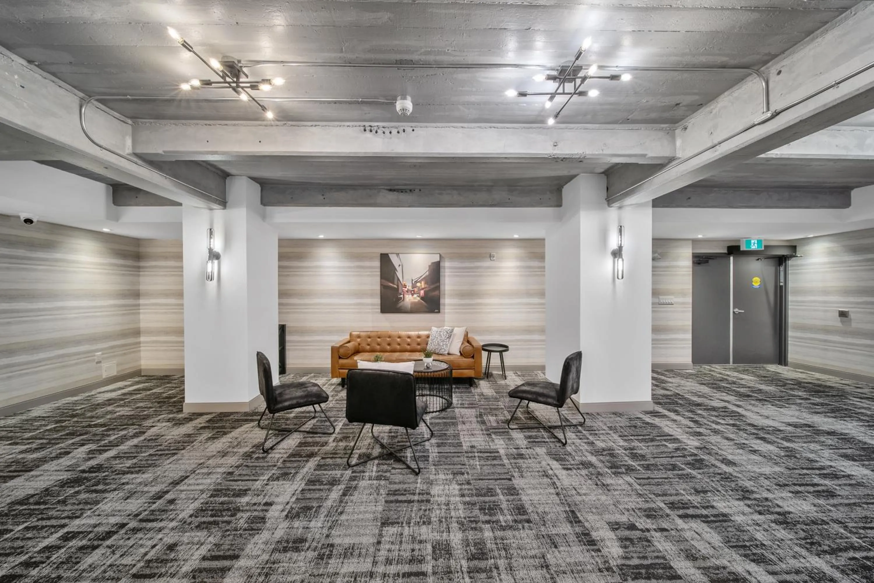 Communal lounge/ TV room in Cannery Lofts Niagara