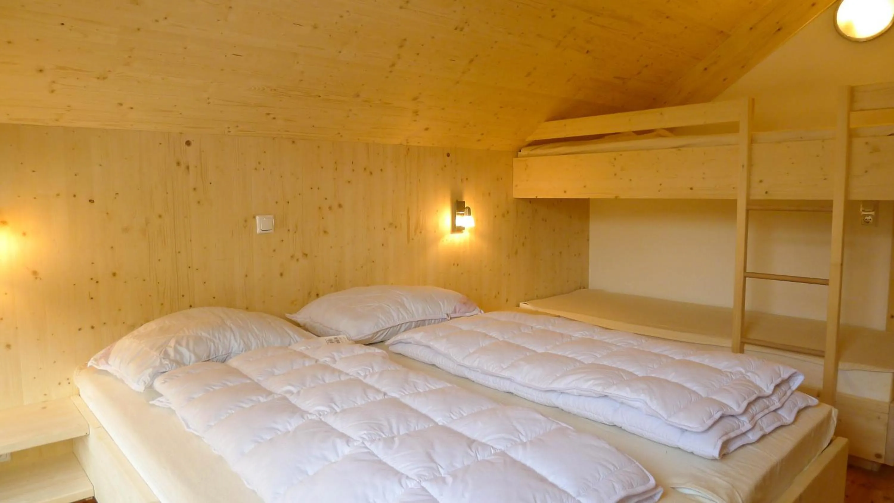 Bedroom, Bed in Chalet Triebenstein