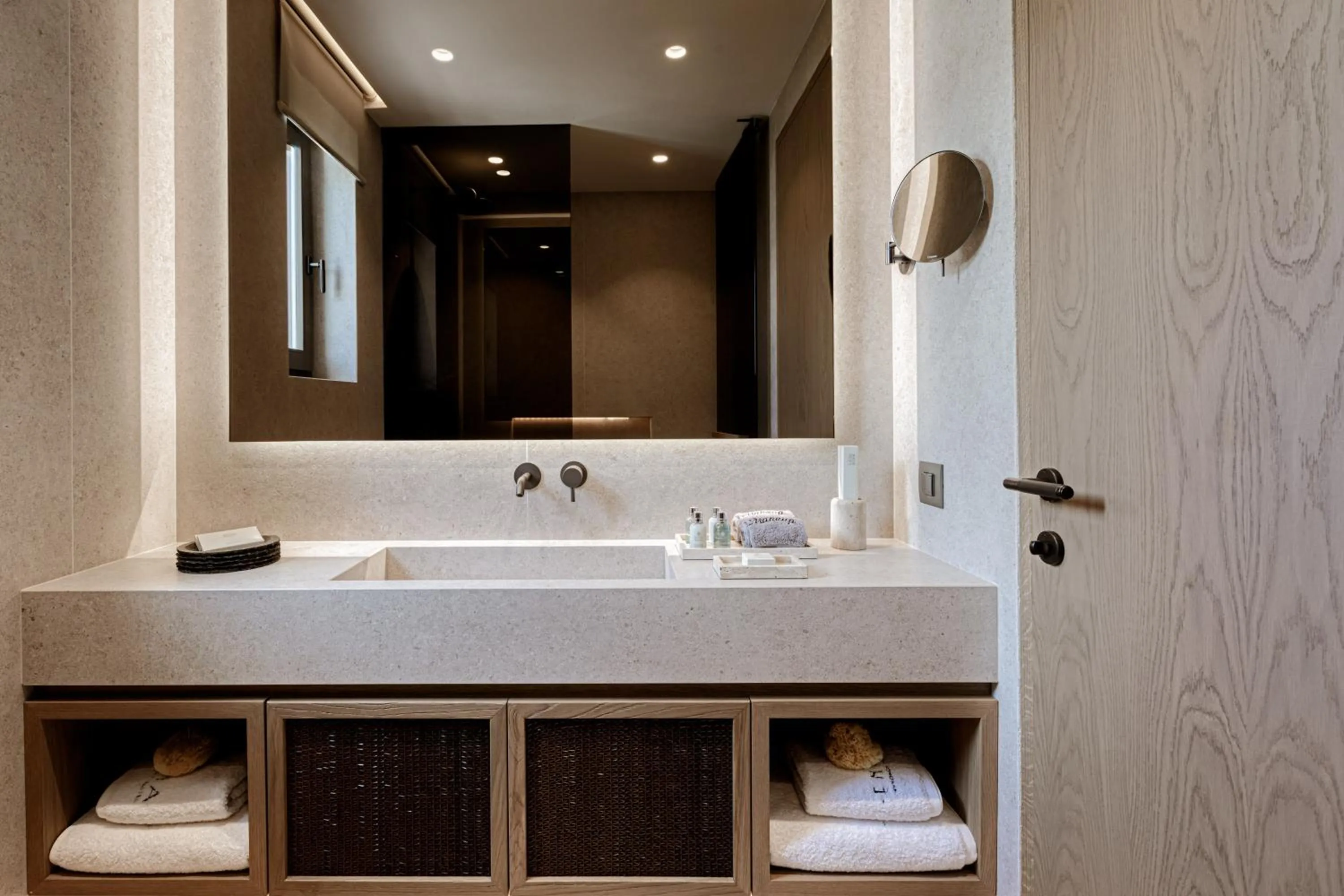 Bathroom in Enigma Mykonos Hideaway Suites