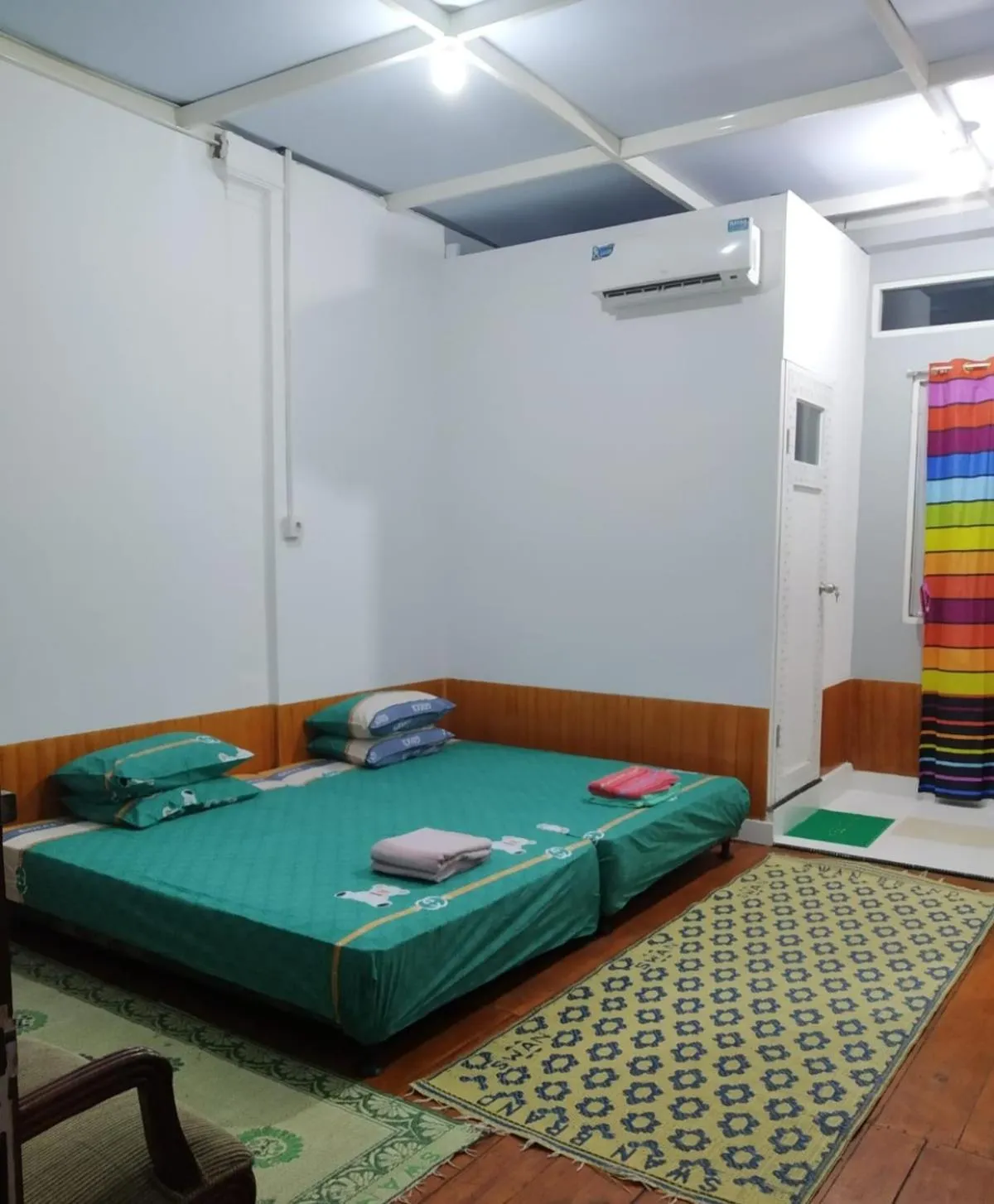 Bedroom, Bed in Georium Dunia